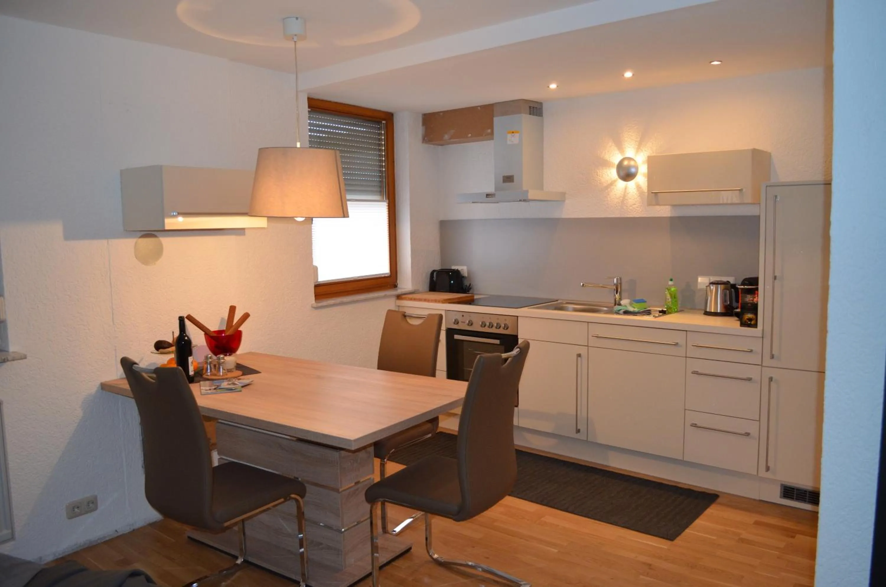 Kitchen or kitchenette in Prinz City Apartments
