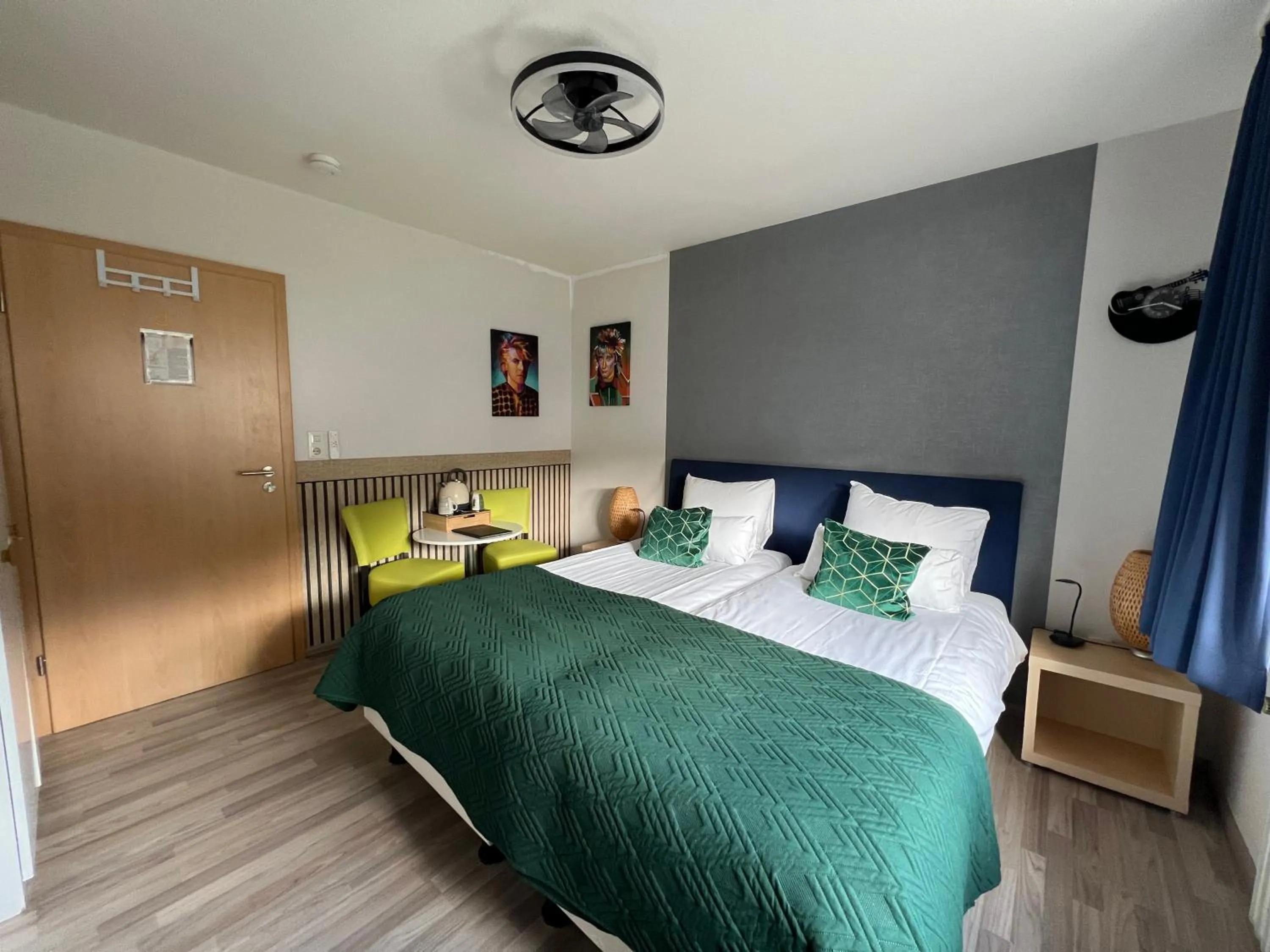 Bed in Am Obersee Hotel