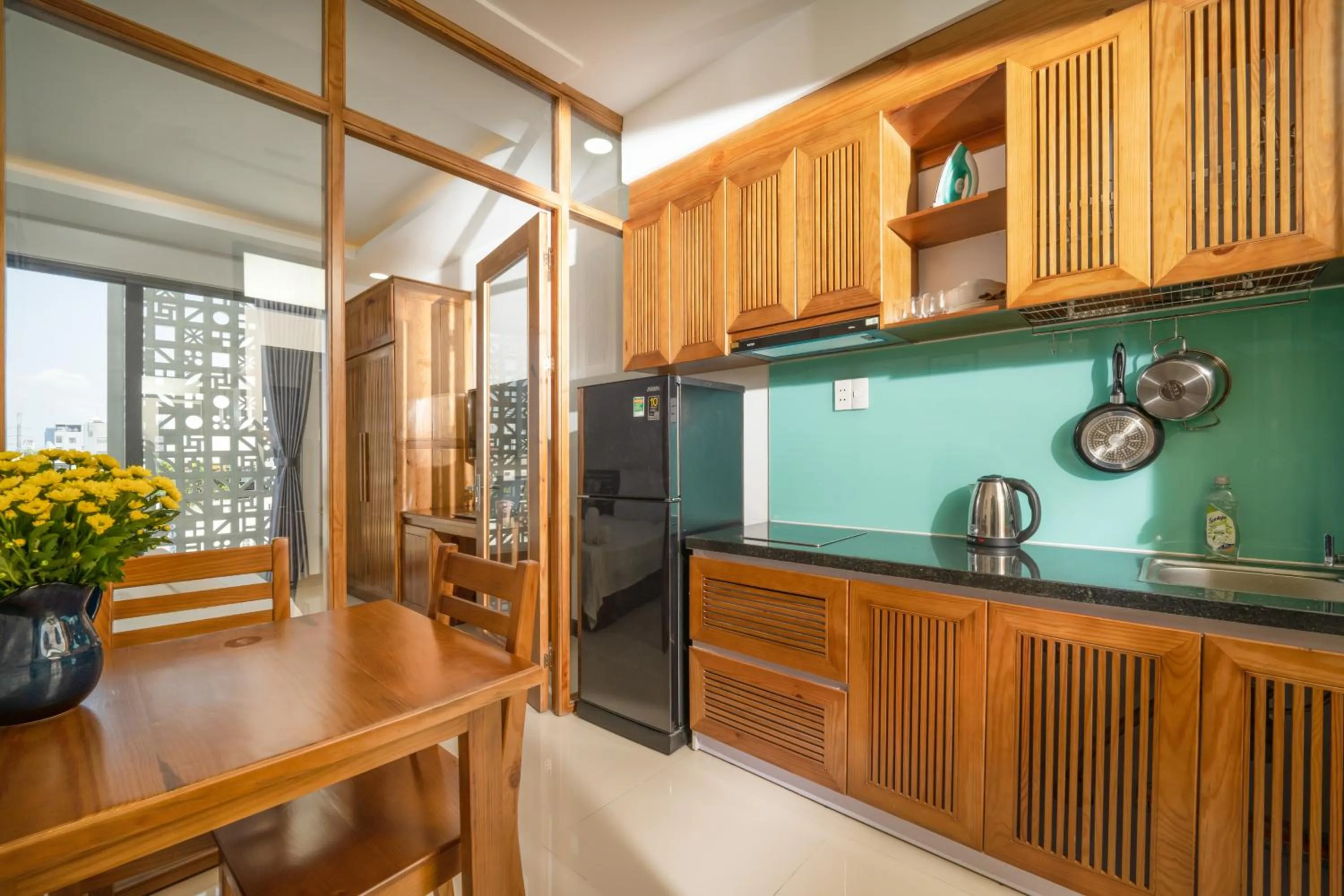 Kitchen or kitchenette in Carol Homestay & Apartment Đà Nẵng 4