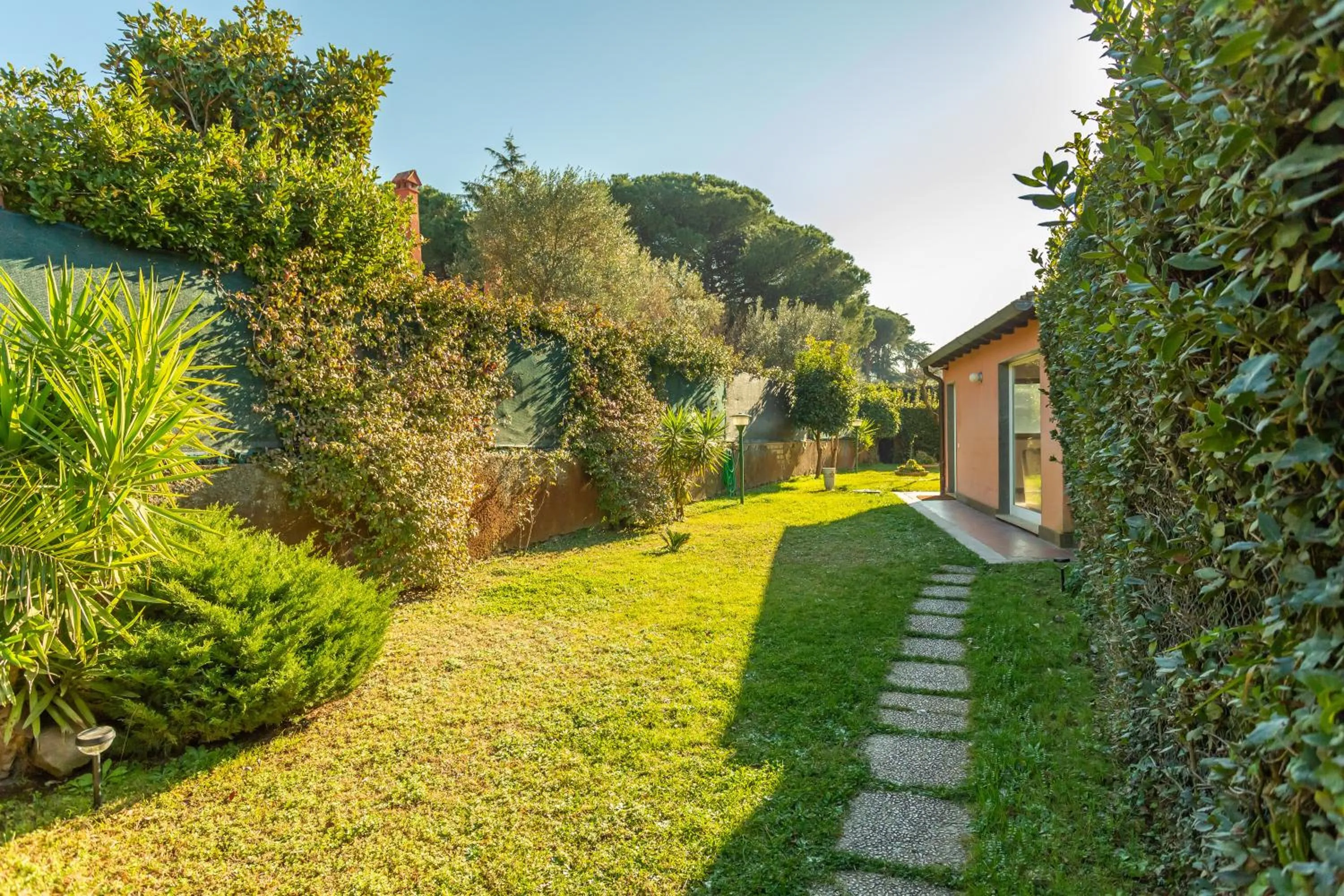 Property building in Villino Fiorella