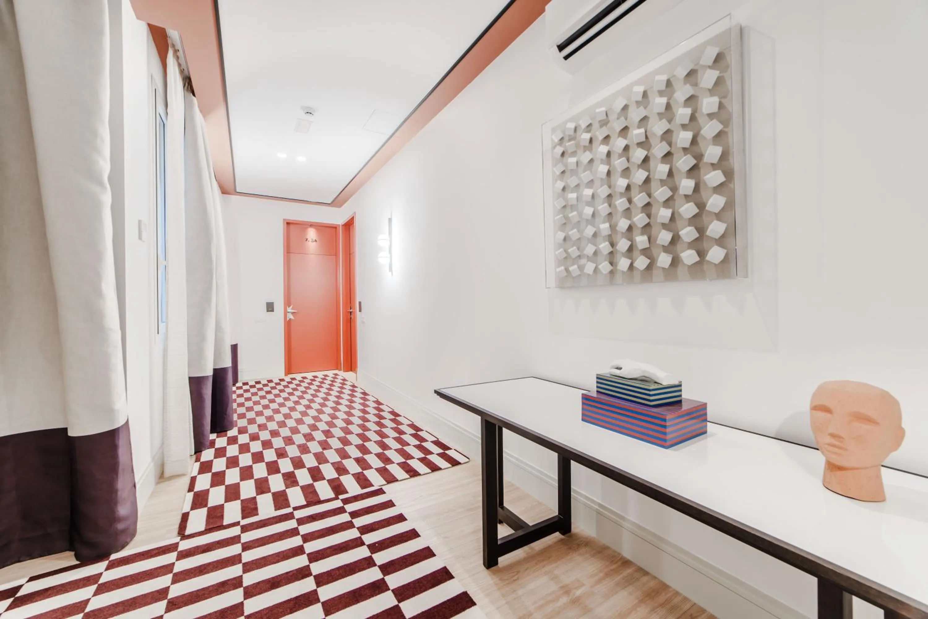 Living room, Bed in Apartamentos Soho Boutique Hoy No Me Puedo Levantar