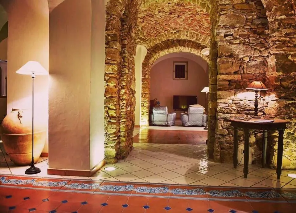 Summer in Hotel Garden Riviera