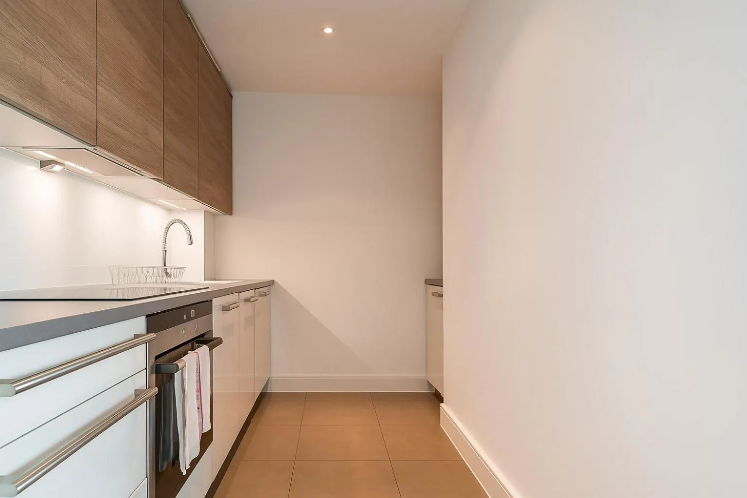 Kitchen or kitchenette in Still Life - Vauxhall