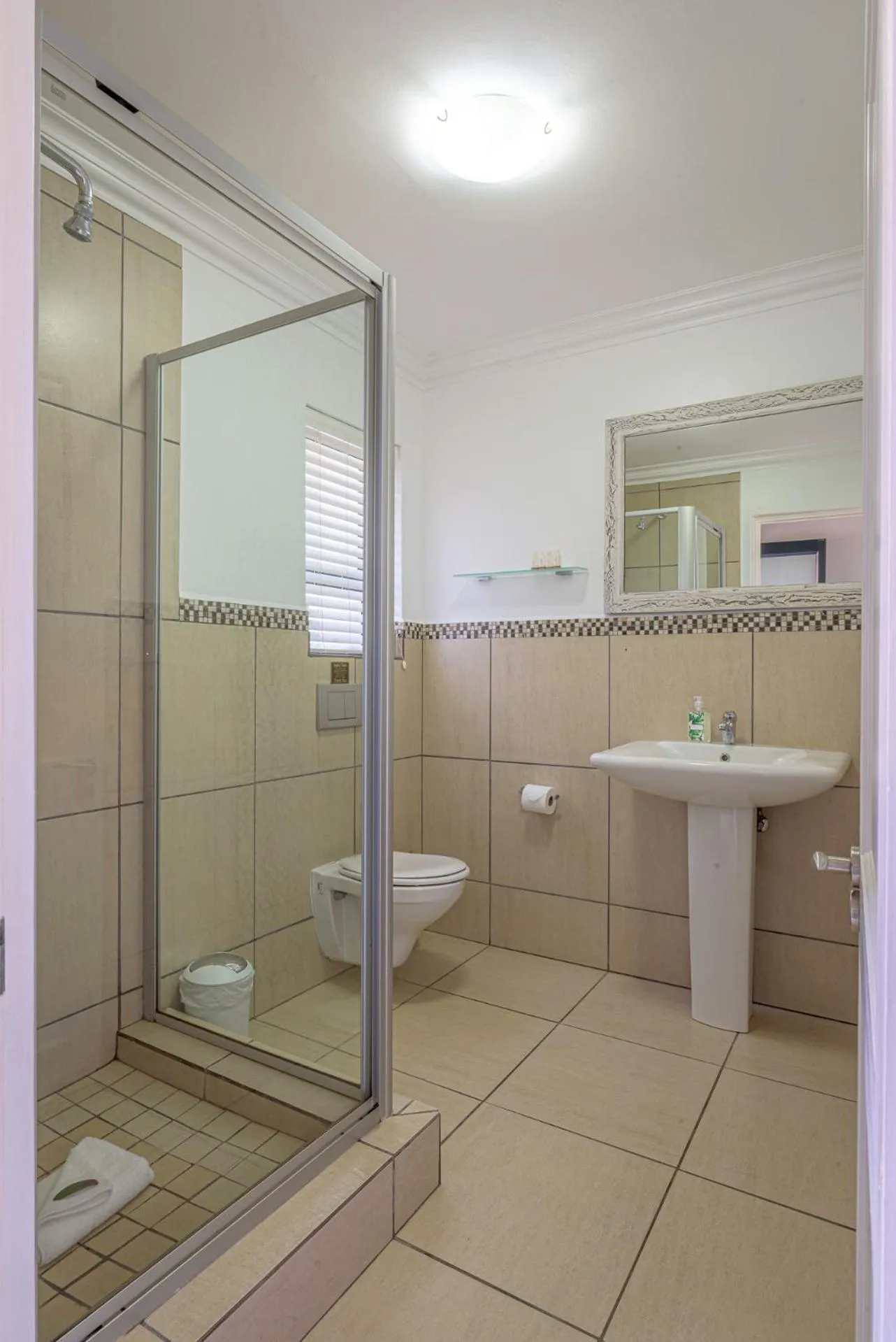 Bathroom in Fynbos Golf and Country Estate