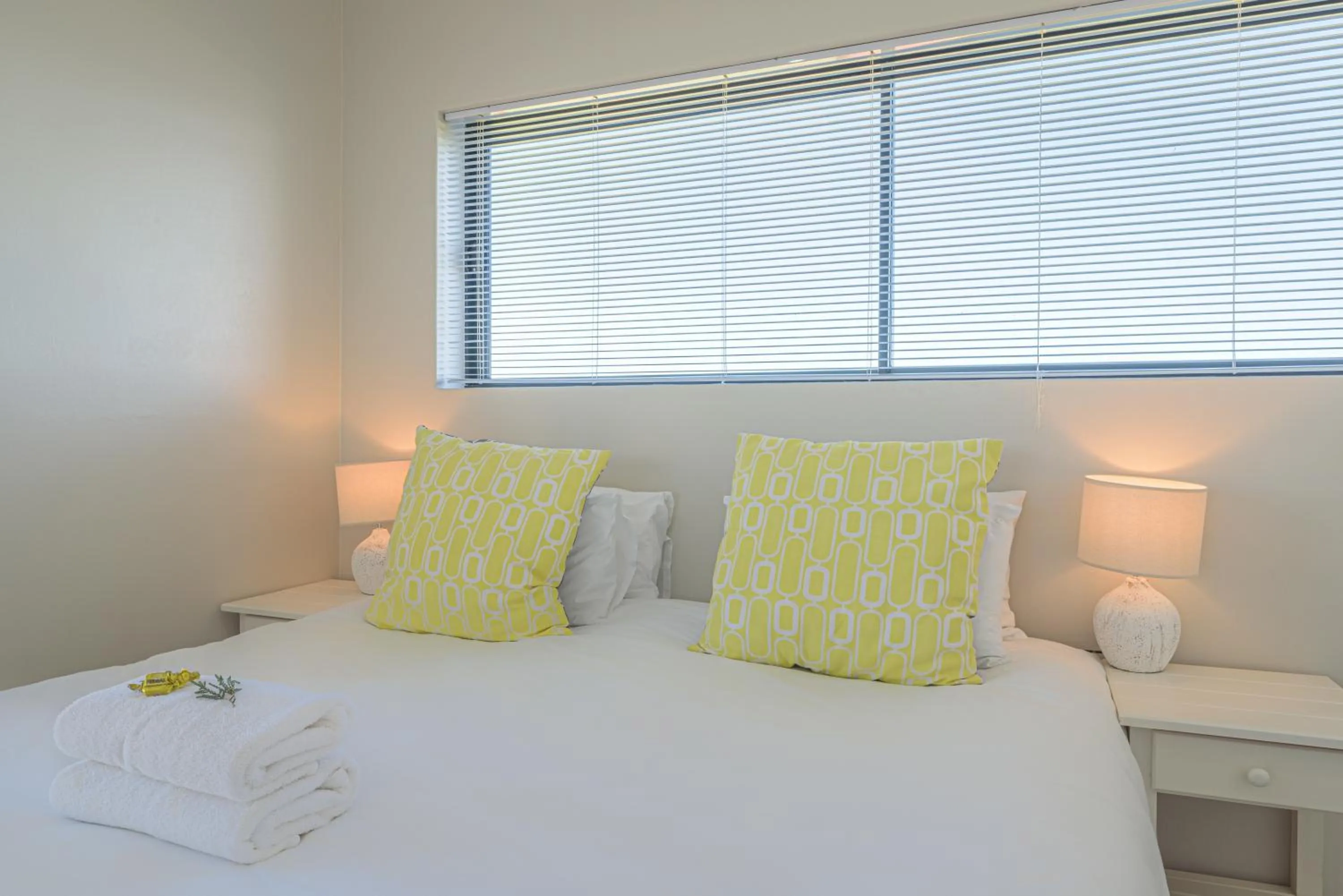 Bedroom, Bed in Fynbos Golf and Country Estate