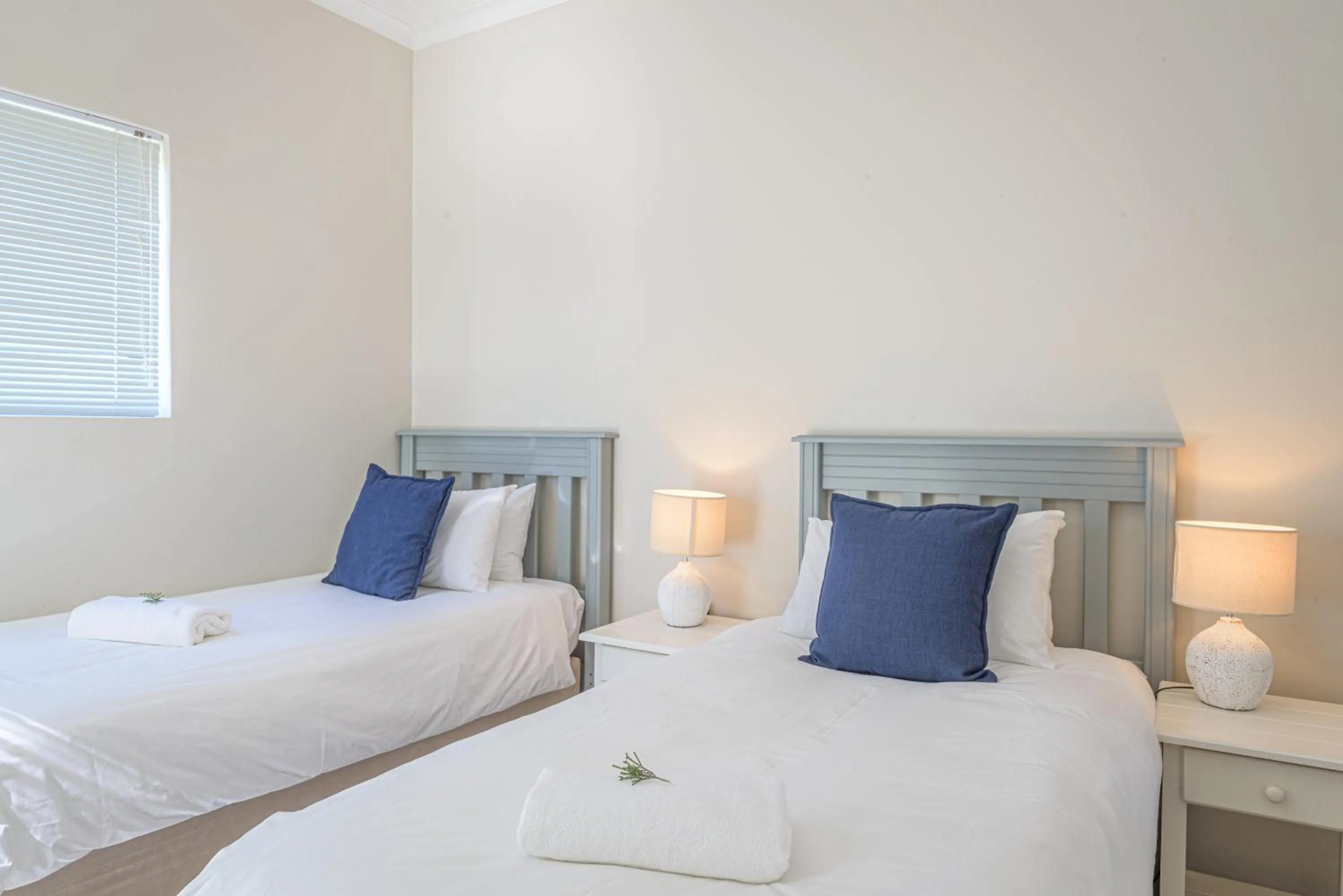 Bedroom, Bed in Fynbos Golf and Country Estate