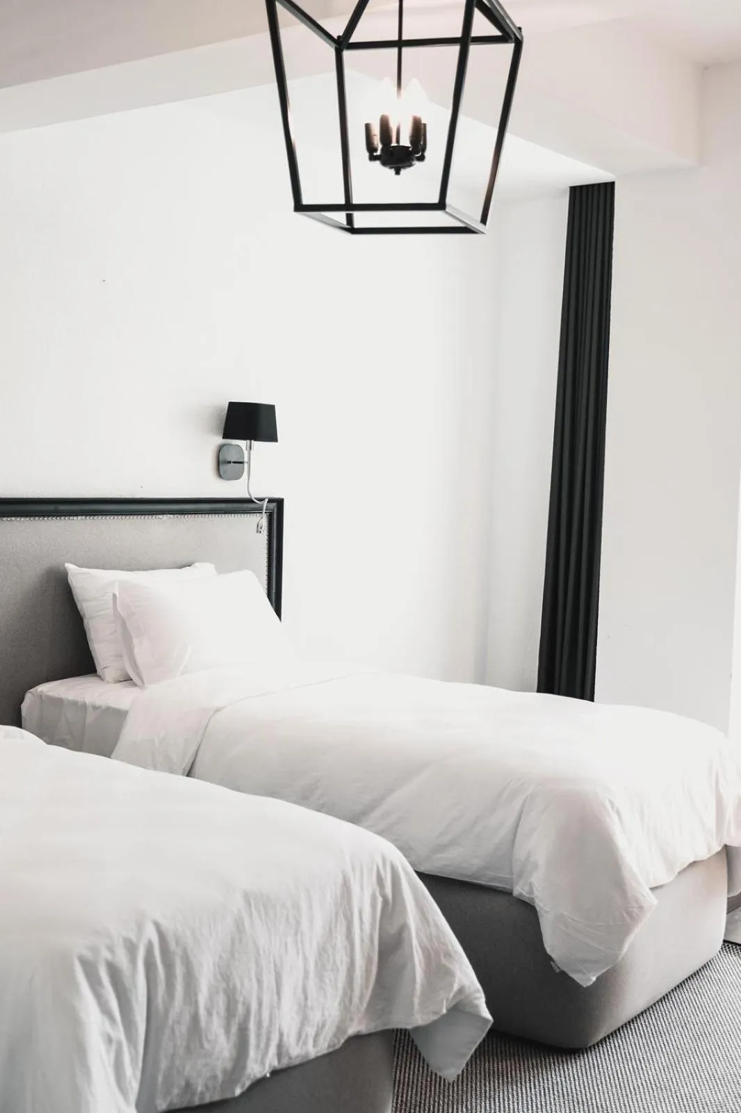 Bed in Be Side Hotel