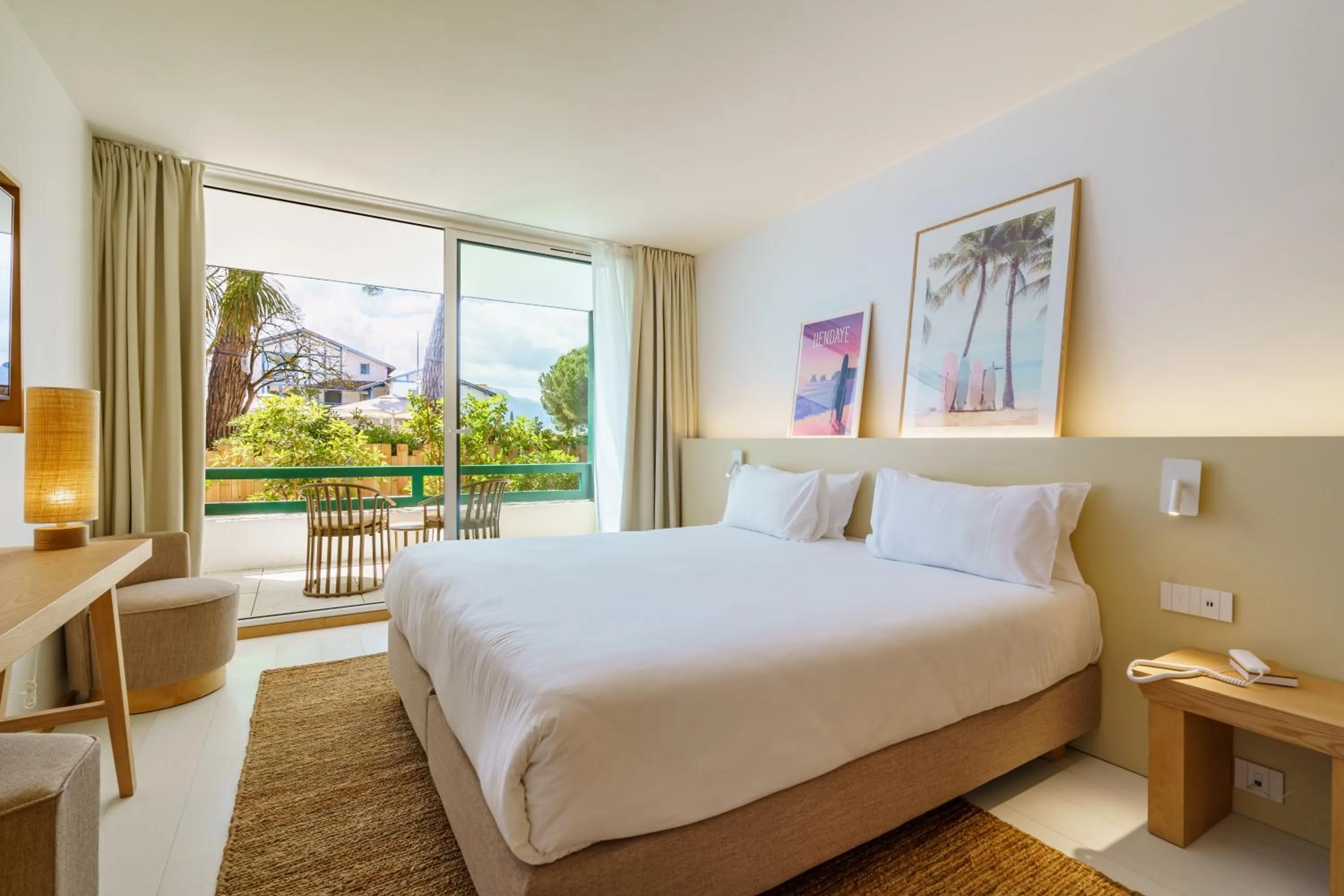 Bedroom, Bed in Hôtel Ibaïa