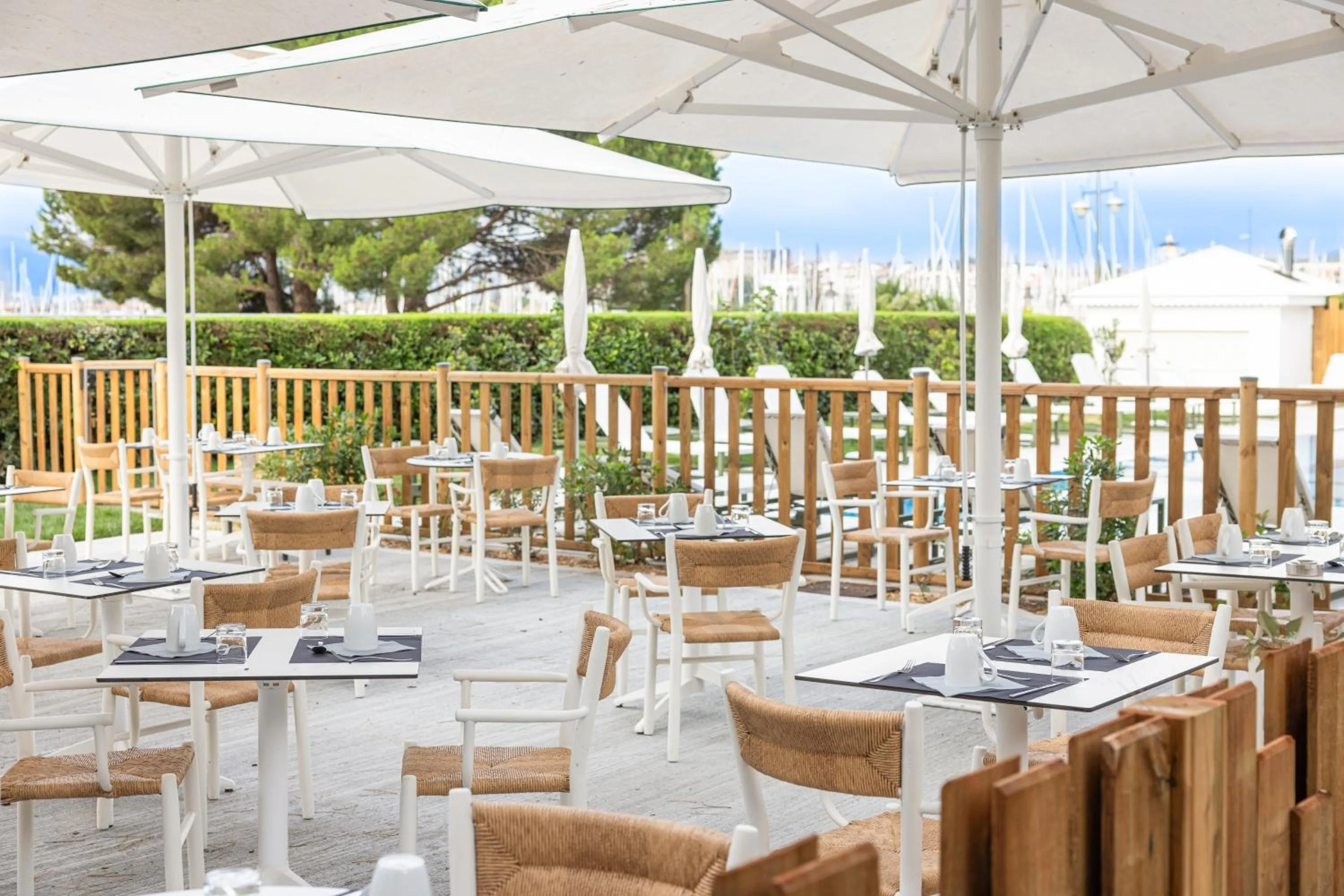 Restaurant/places to eat in Hôtel Ibaïa