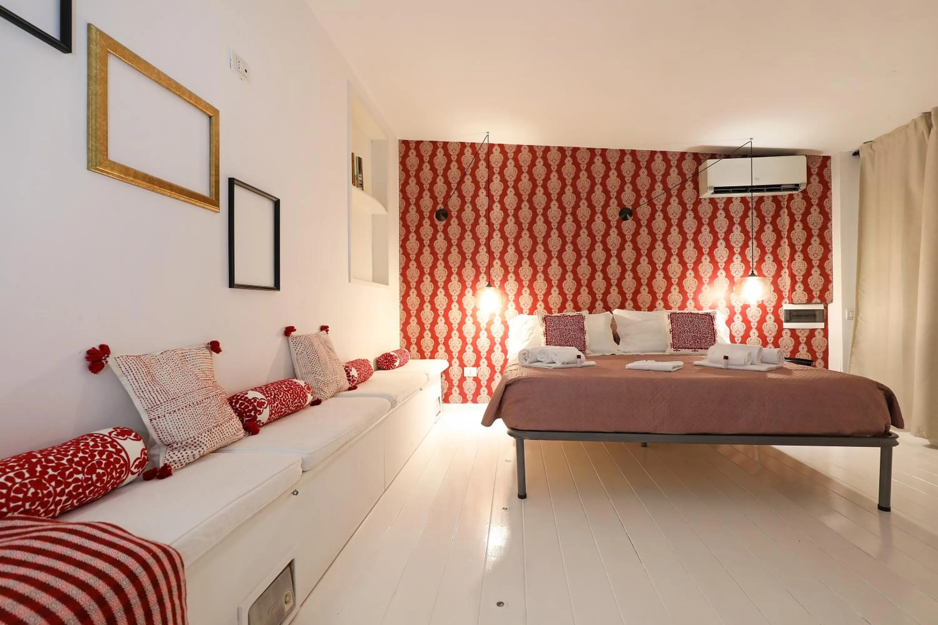 Bed in Luxury Gambero apartment