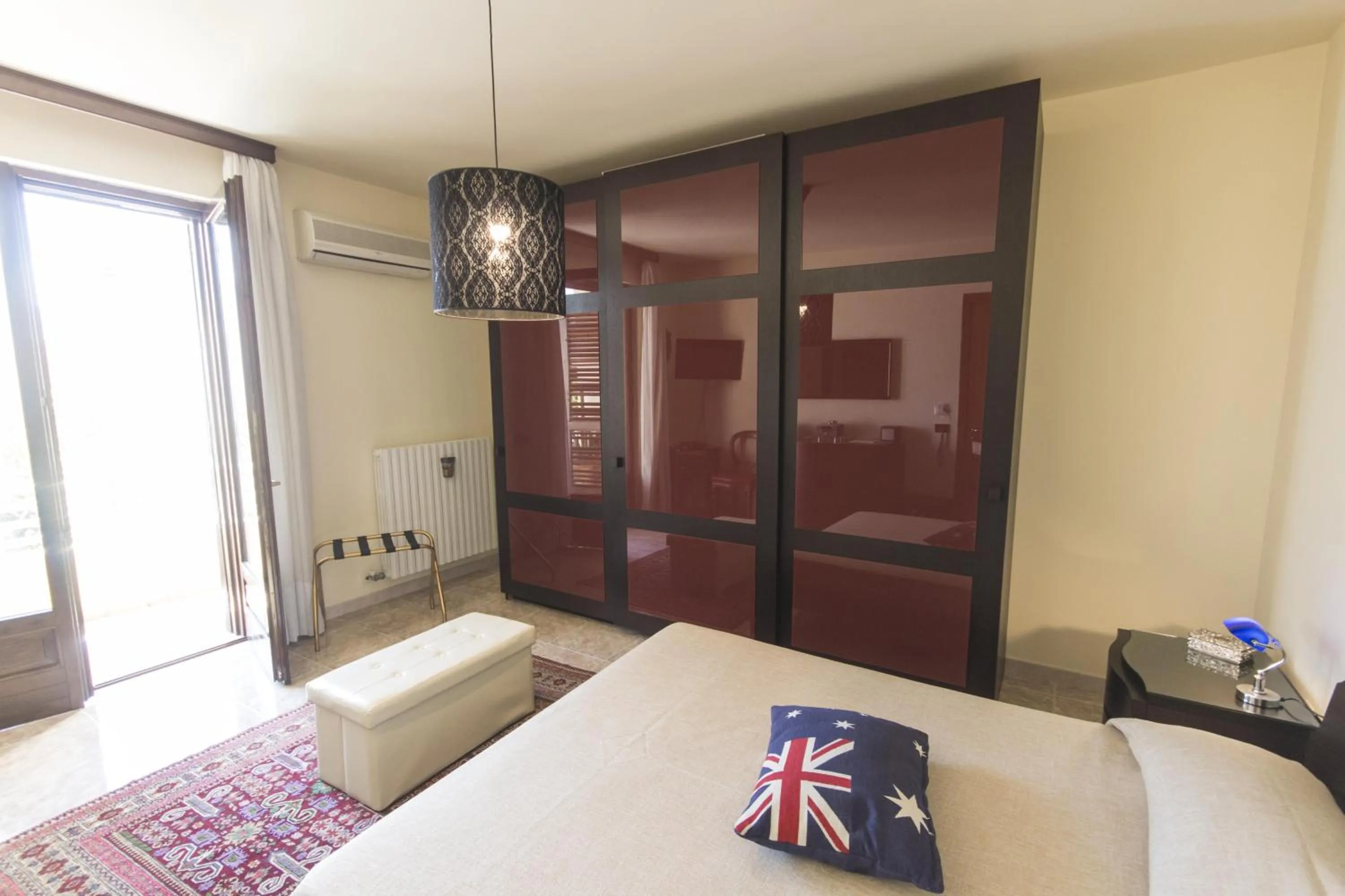 Photo of the whole room, Bed in B&B Luxury