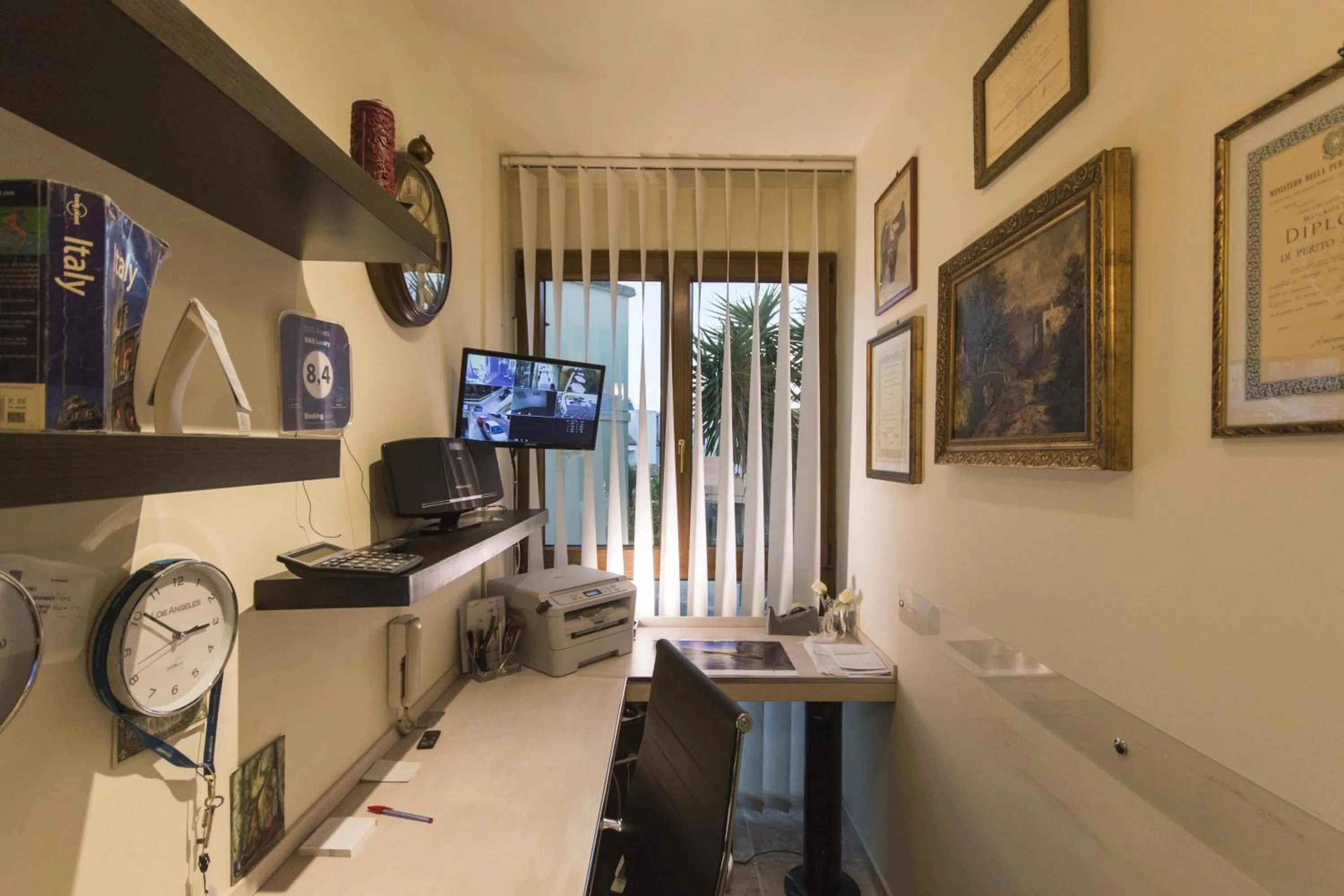 Lobby or reception in B&B Luxury