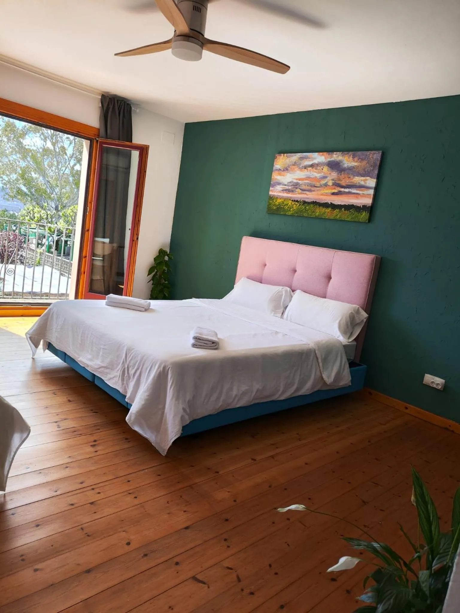 Bed in L'Olivera Casa Rural