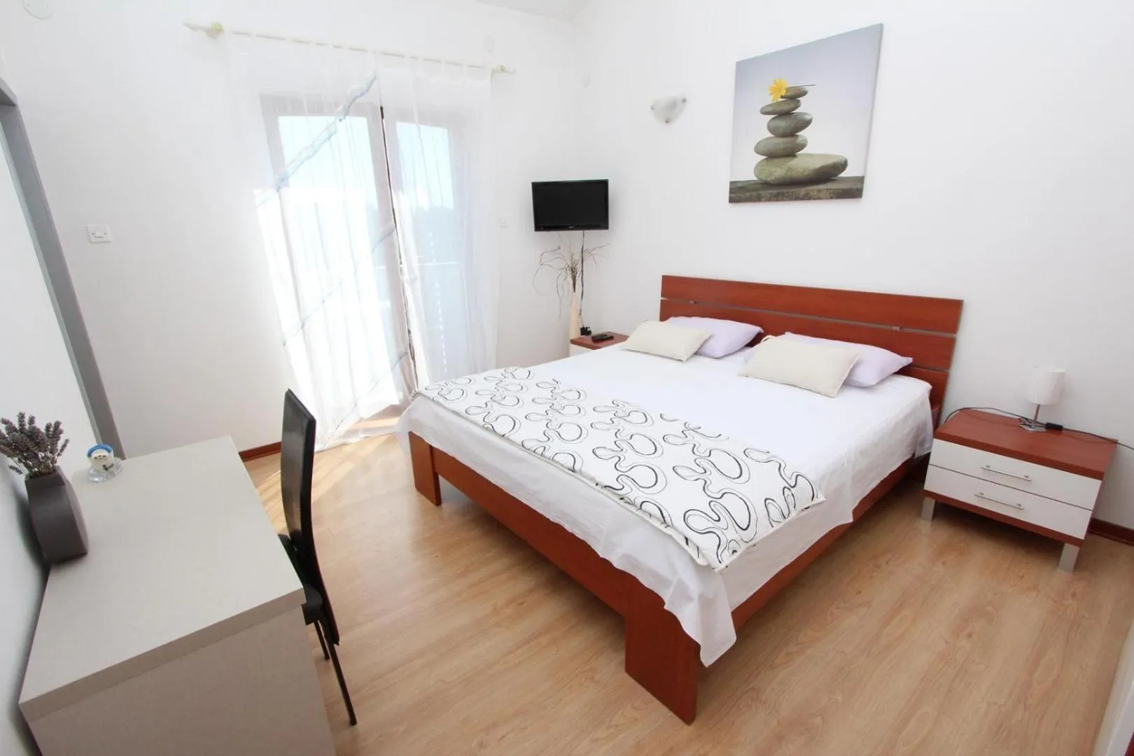 Rooms and Apartment Luana