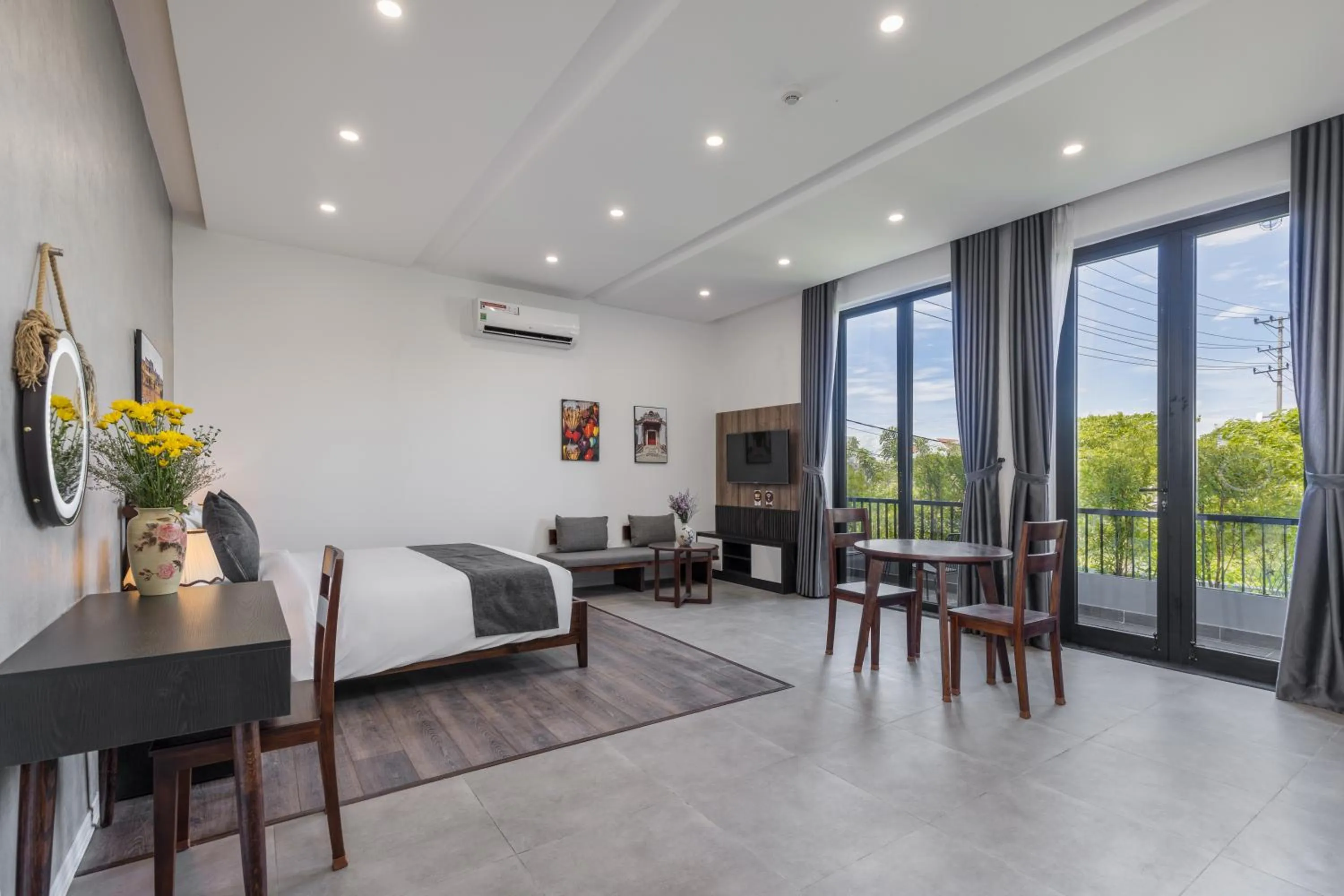 Bed in Charm Champion Villa Hoian