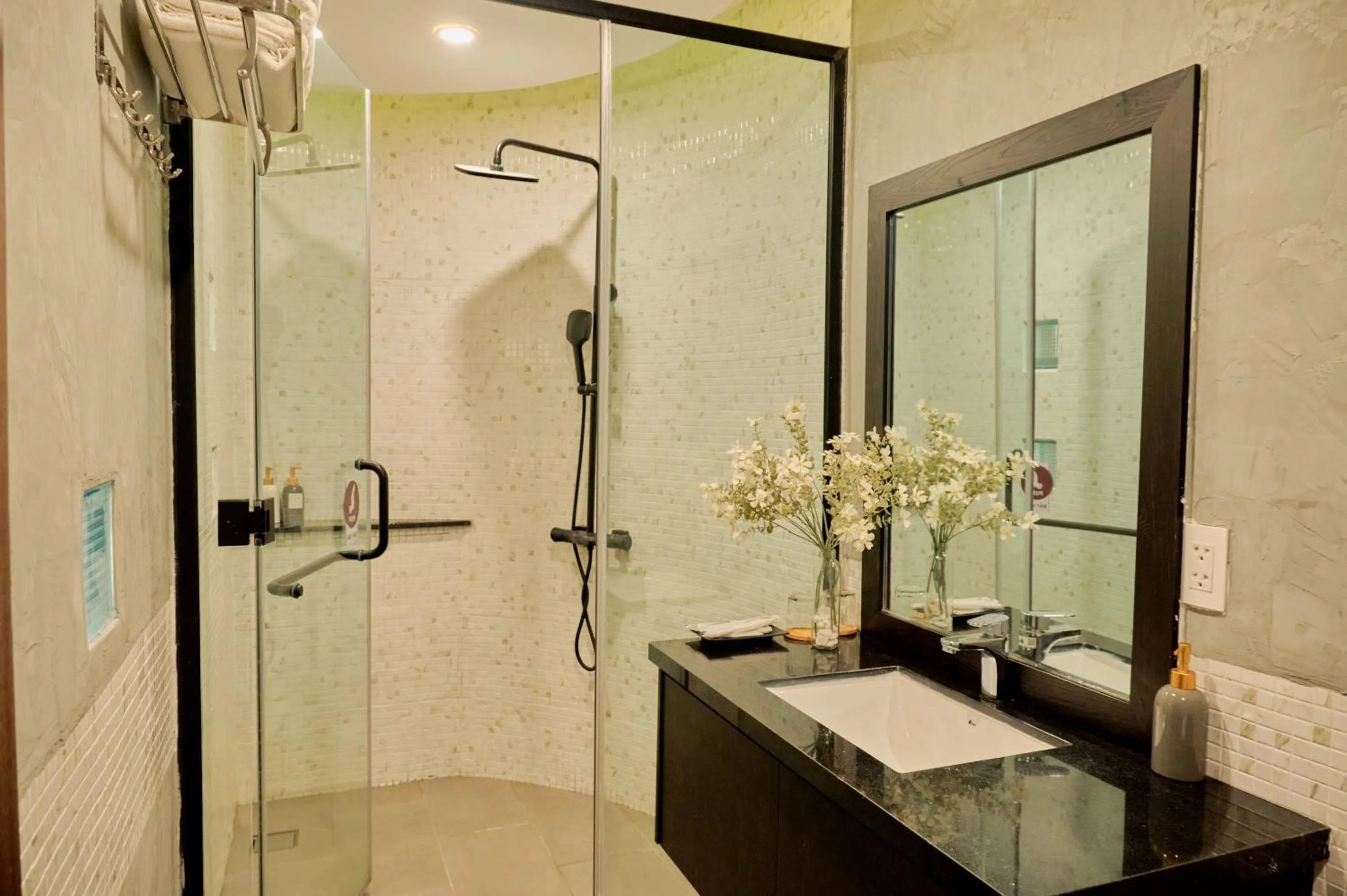 Shower in Charm Champion Villa Hoian