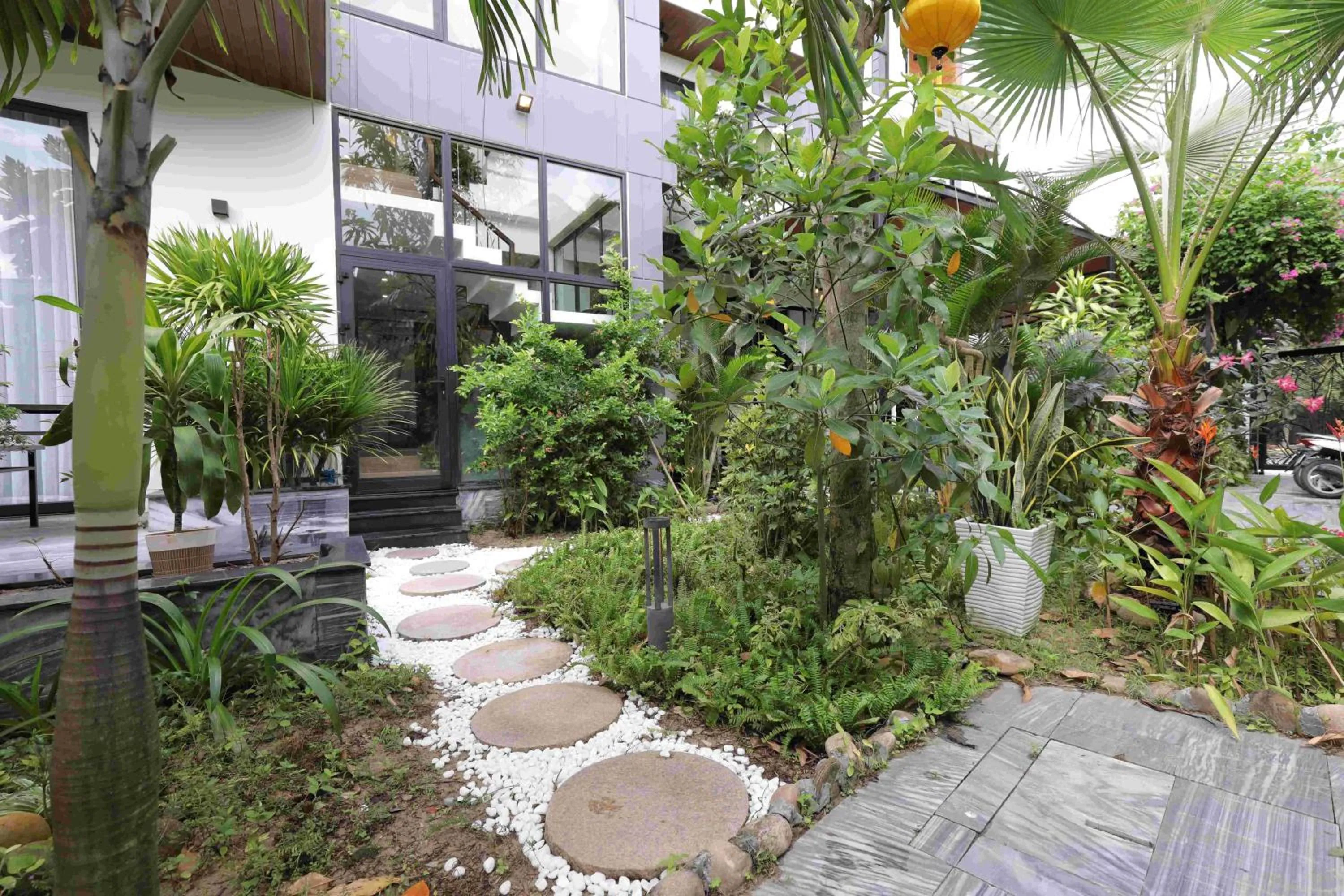 Spring in Charm Champion Villa Hoian