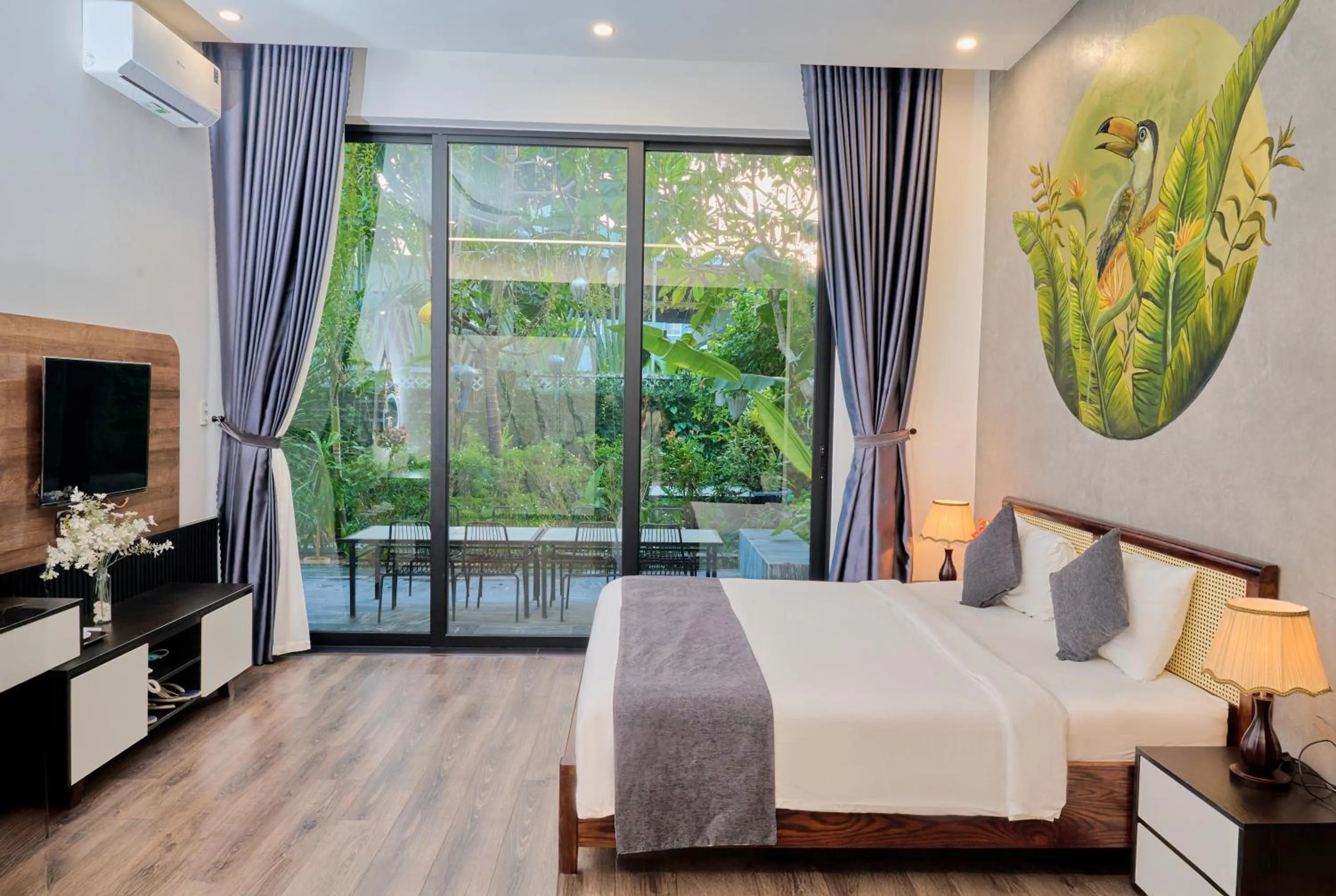 Bed in Charm Champion Villa Hoian