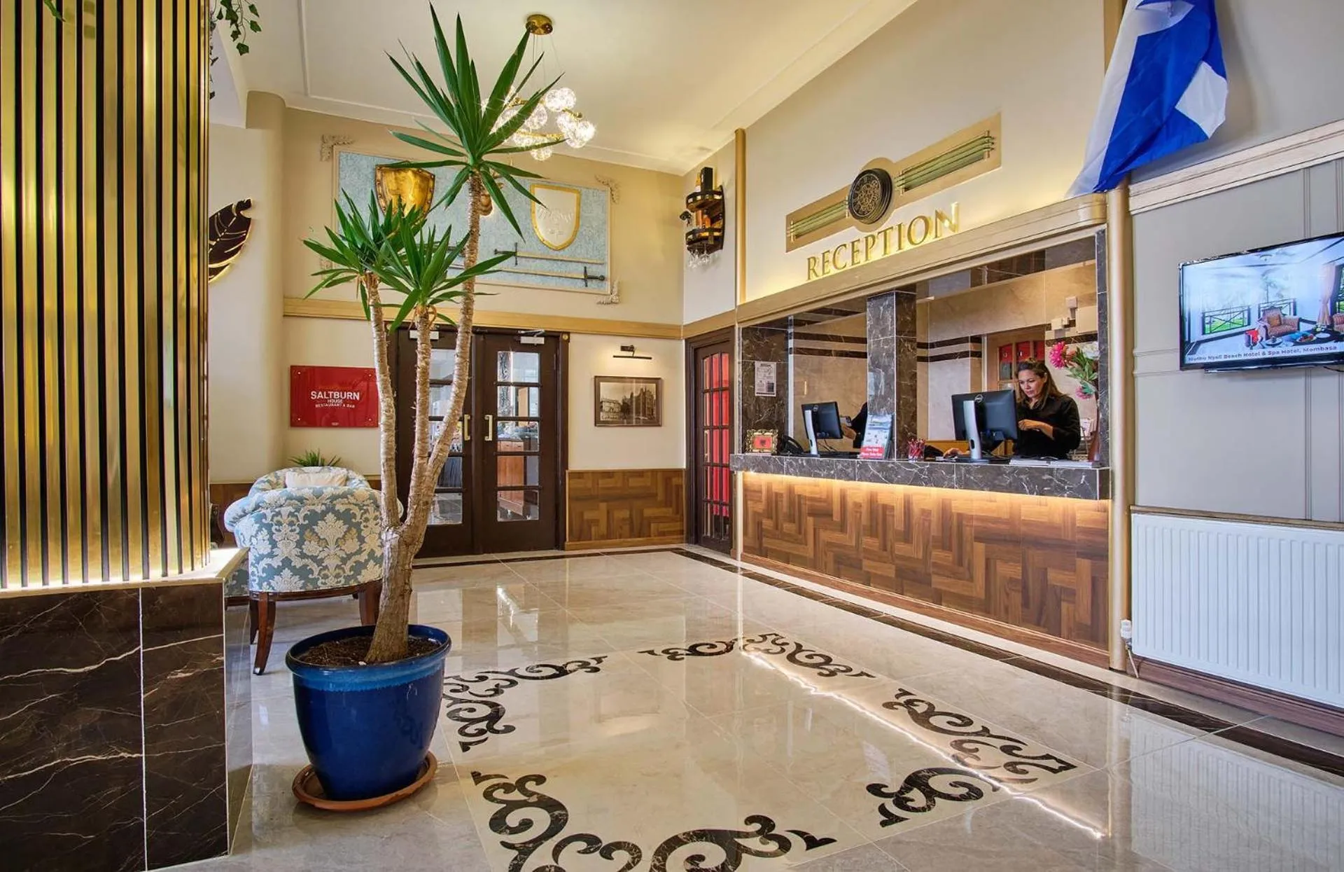 Lobby or reception in Muthu Oban Regent Hotel