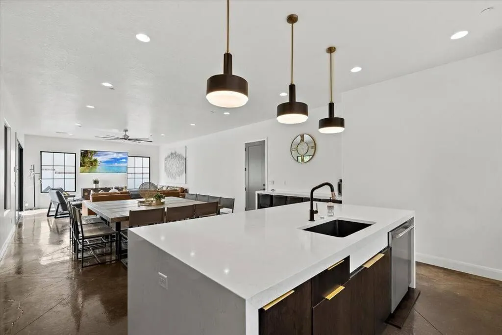 Dining area in Casa Blanca luxury Villa Private pool sleeps 30!