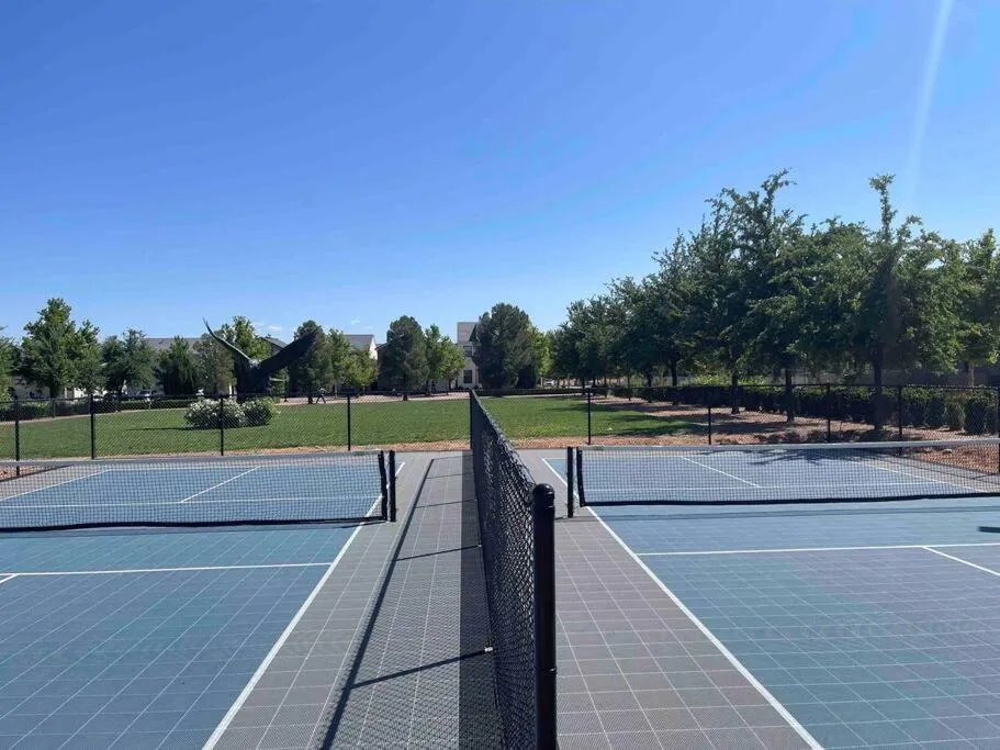 Casa Blanca luxury Villa Private pool sleeps 30!