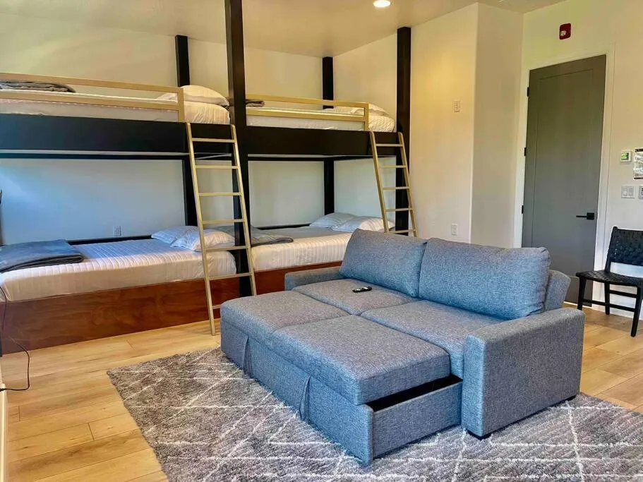 Bed in Casa Blanca luxury Villa Private pool sleeps 30!