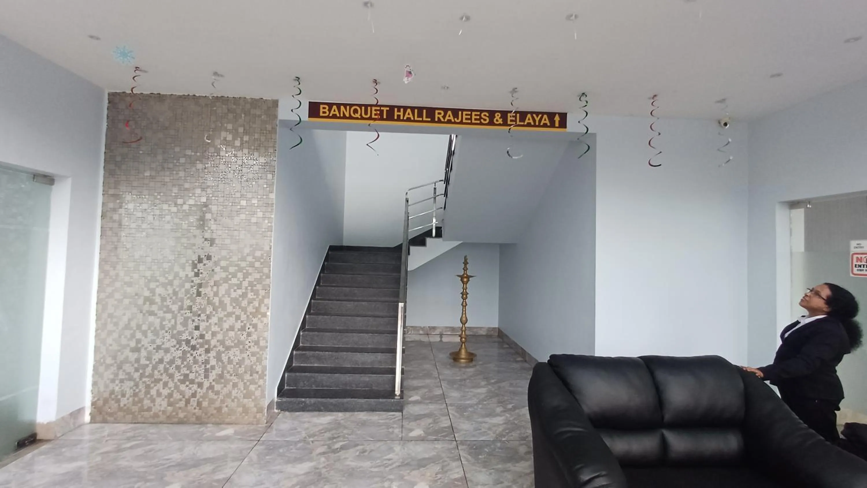 Sign Inn Apart Hotel Sriperumbudur