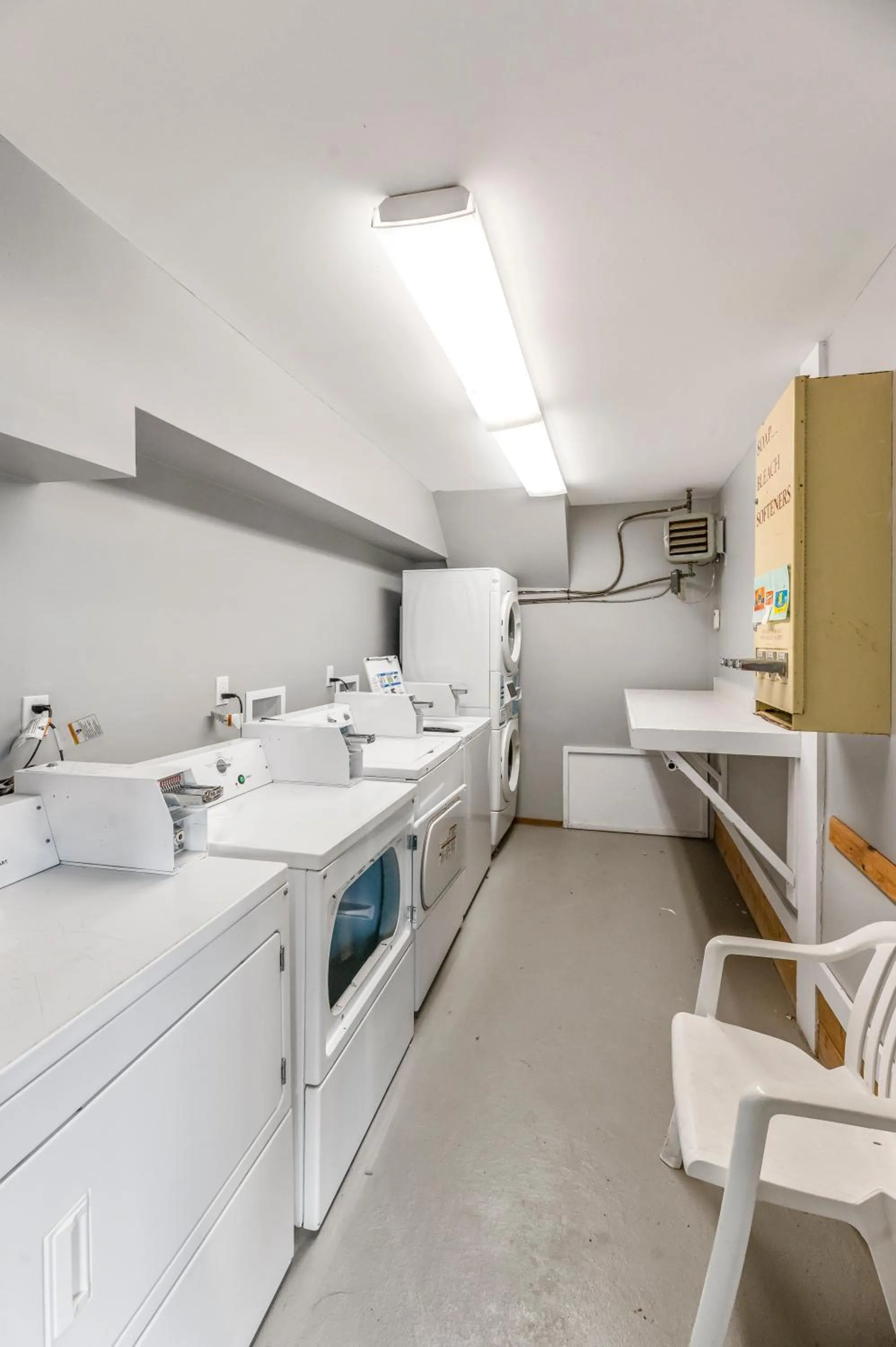 laundry in Mountainside at Stowe by CoolVacay