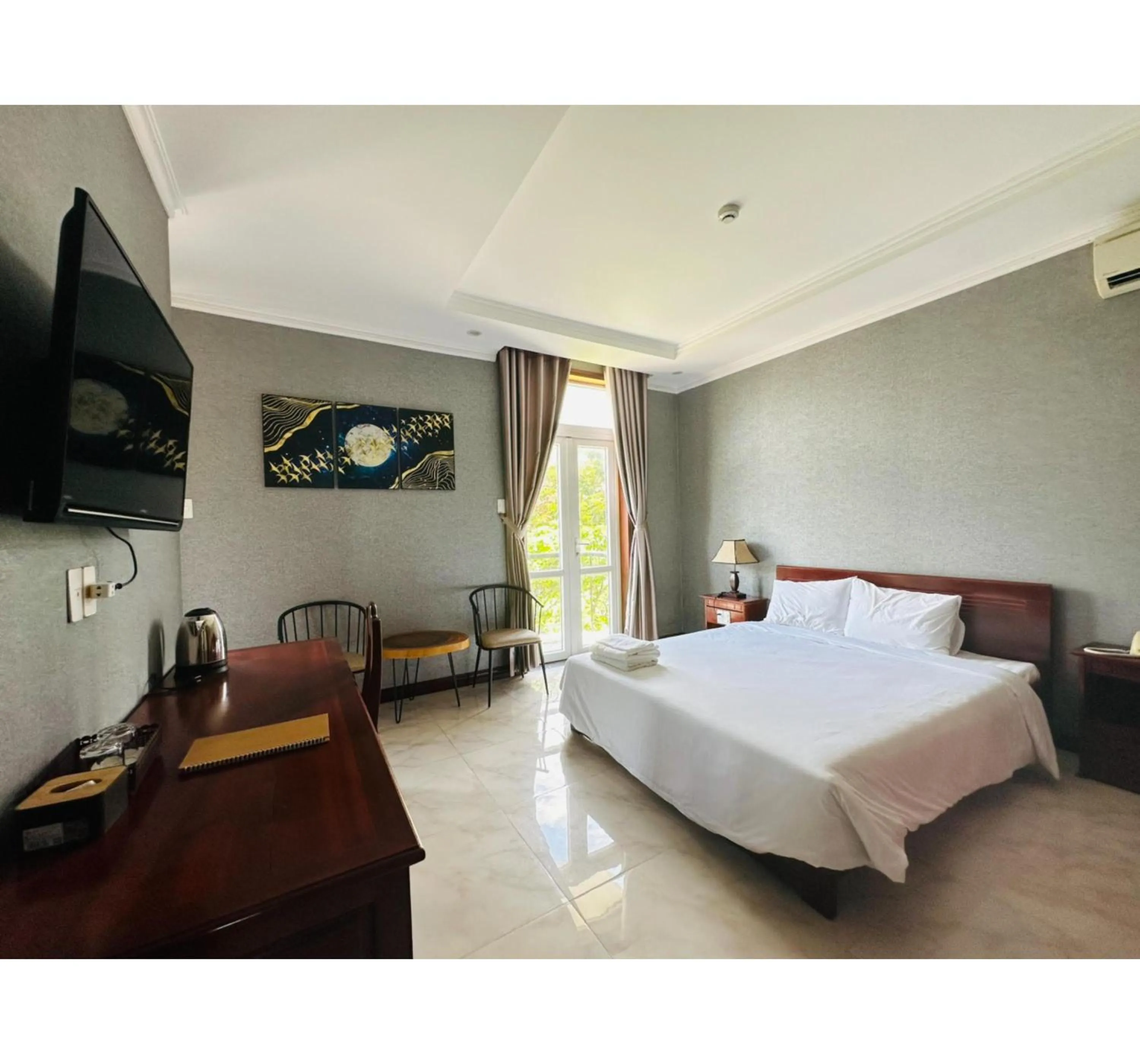 Bedroom in Capital O 1183 Villa Le Na