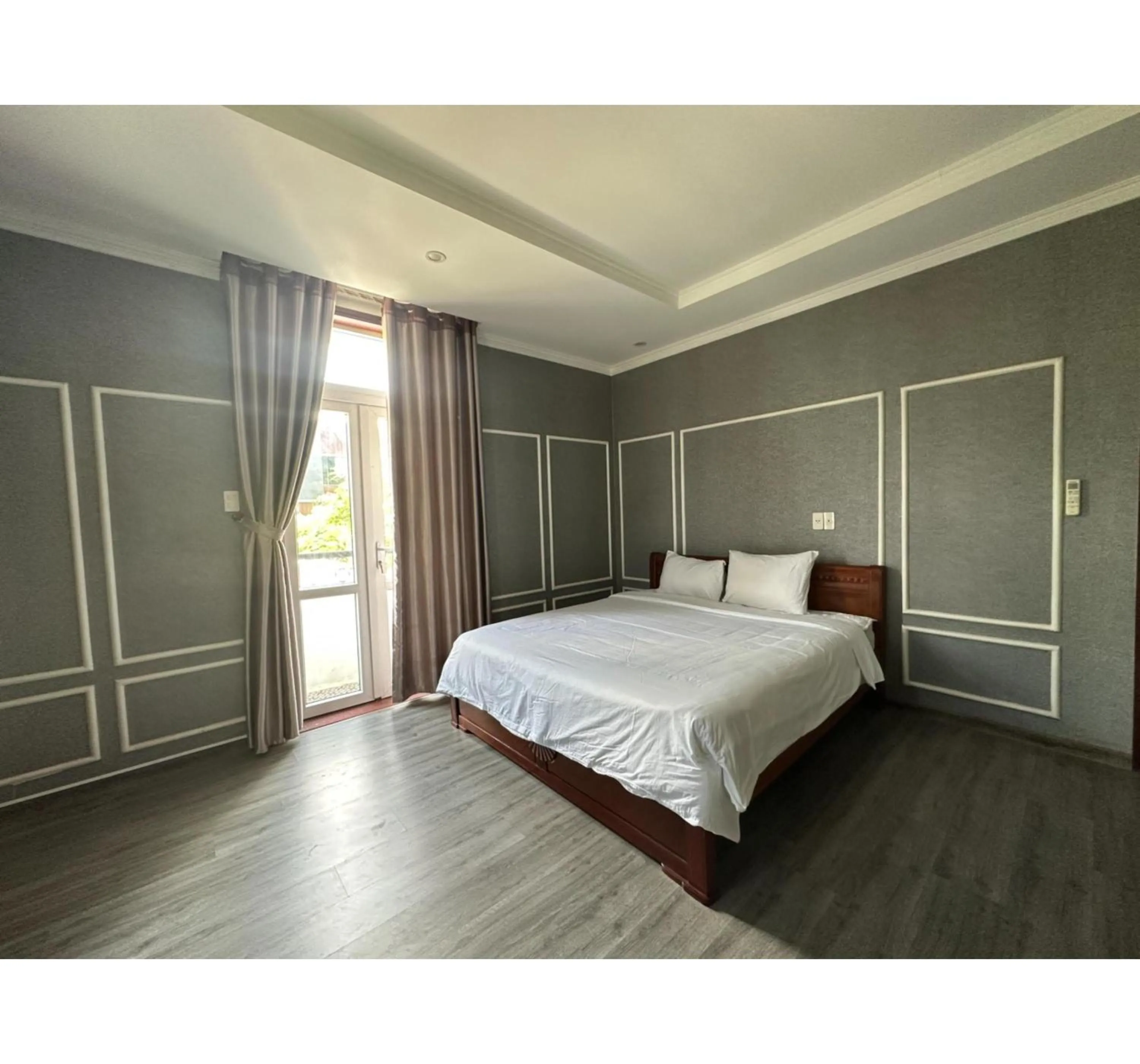 Bedroom in Capital O 1183 Villa Le Na