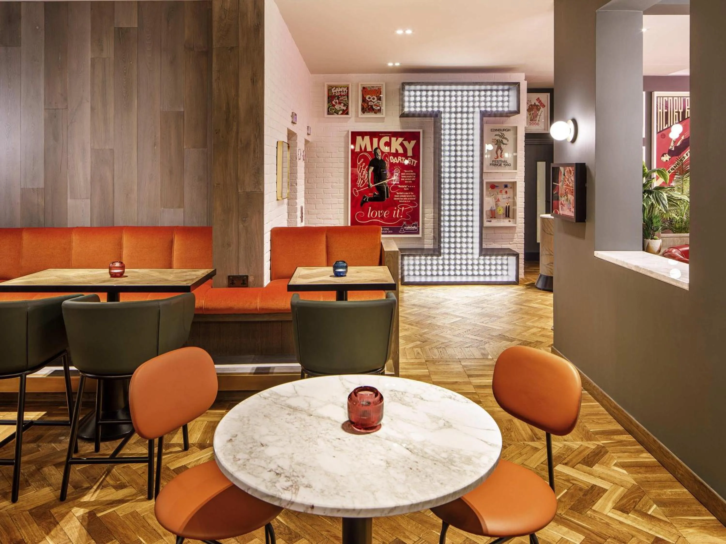 Lounge or bar in ibis Styles Edinburgh St Andrew Square