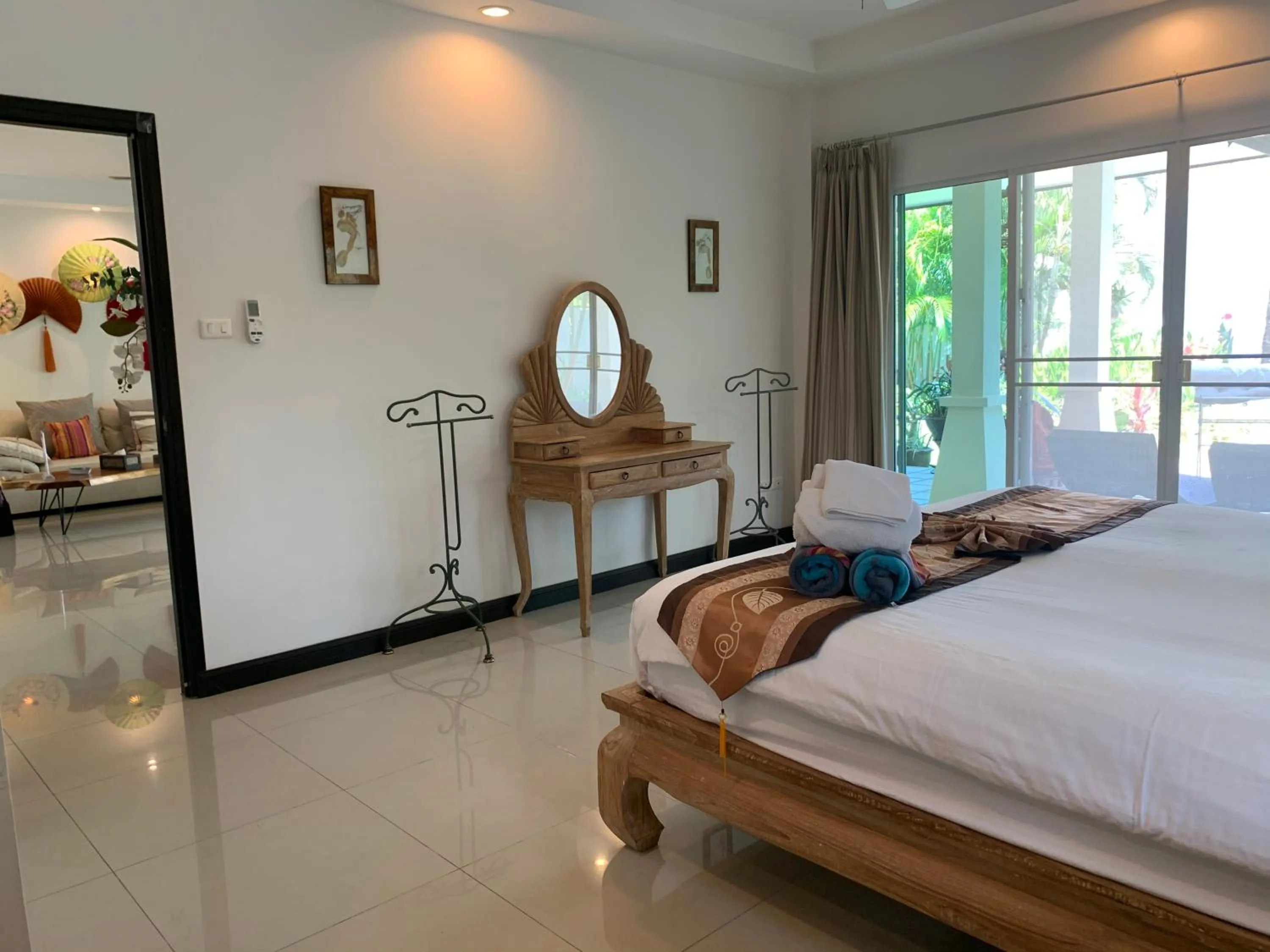 Pacotte Villa by G Estate