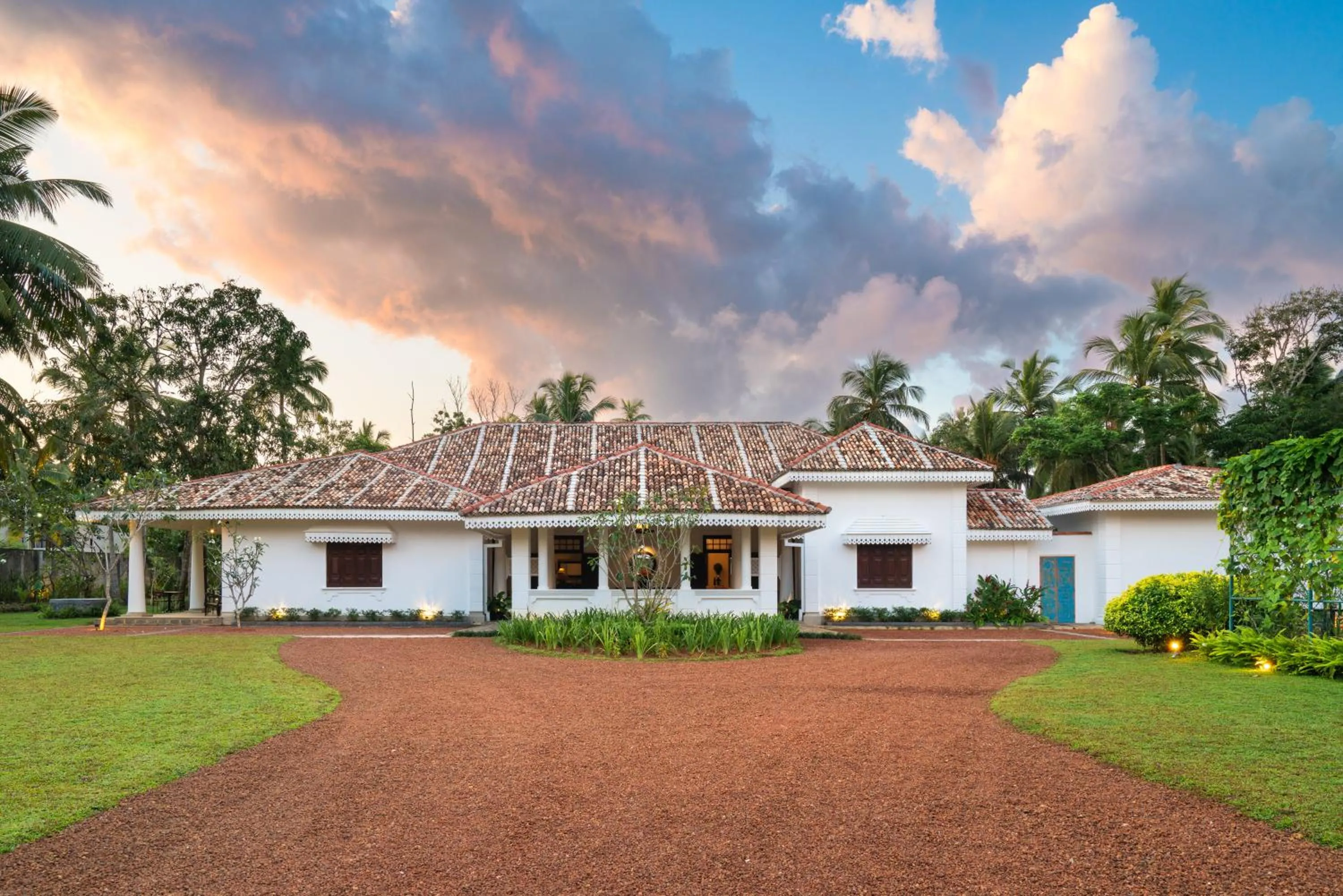 Property building in Ceylo Villas