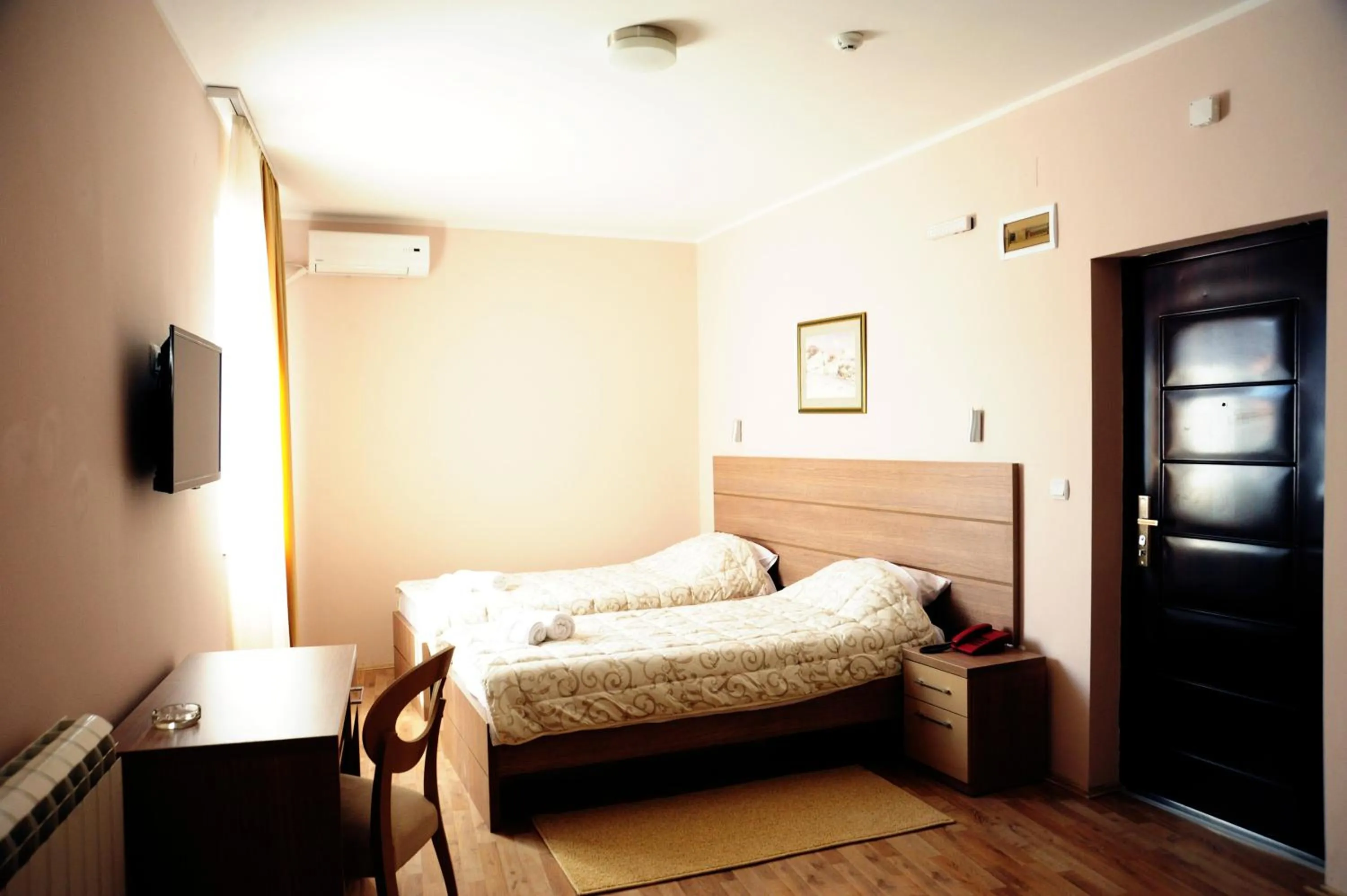 Bed in Garni Hotel Crystal Ice