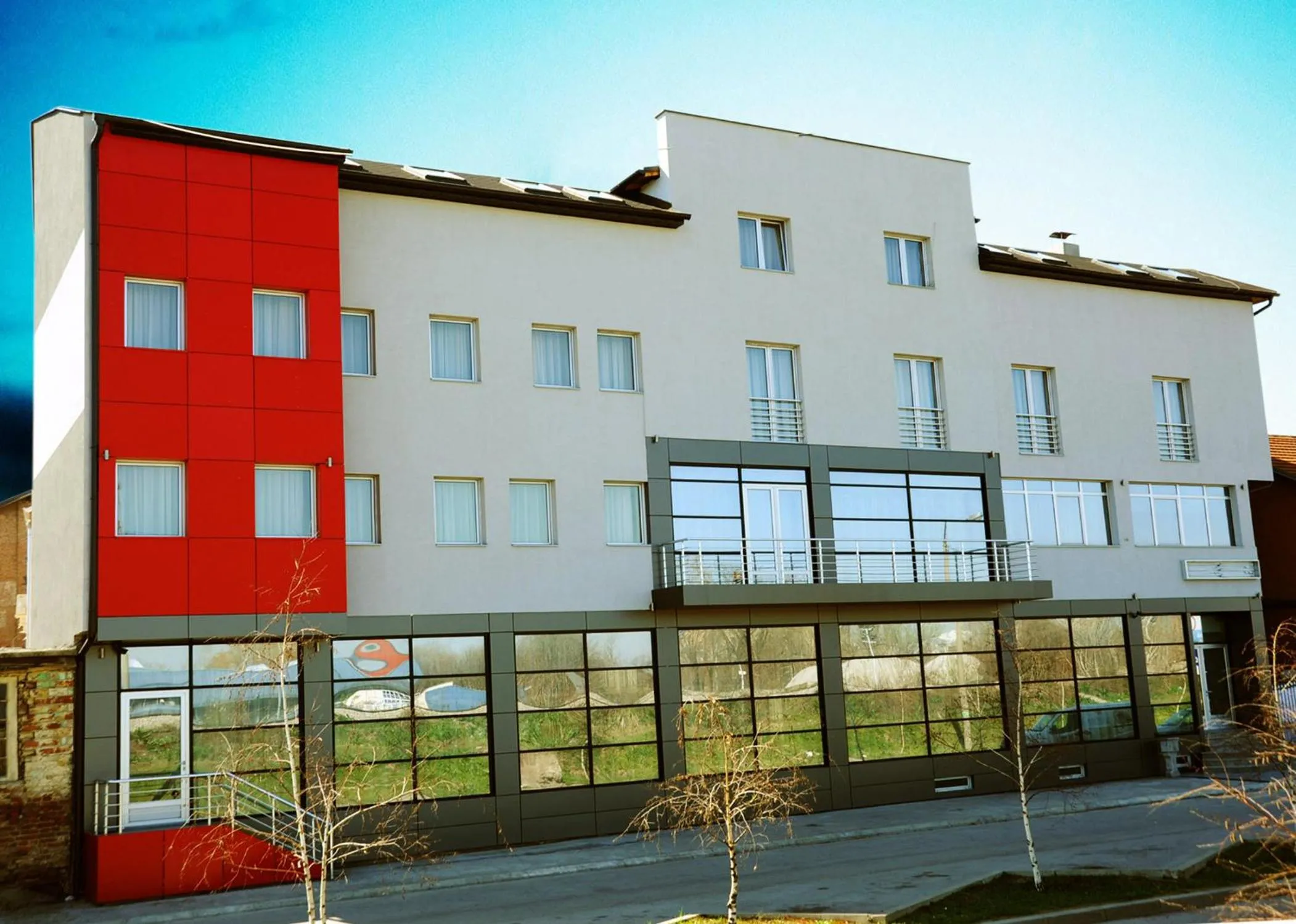 Facade/entrance in Garni Hotel Crystal Ice