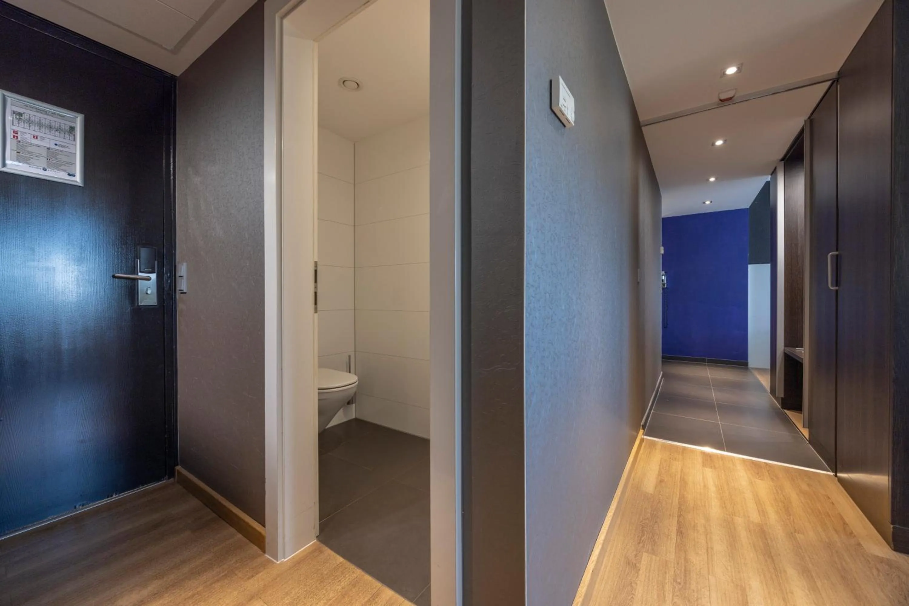 Toilet in Fletcher Hotel-Restaurant Nieuwegein-Utrecht