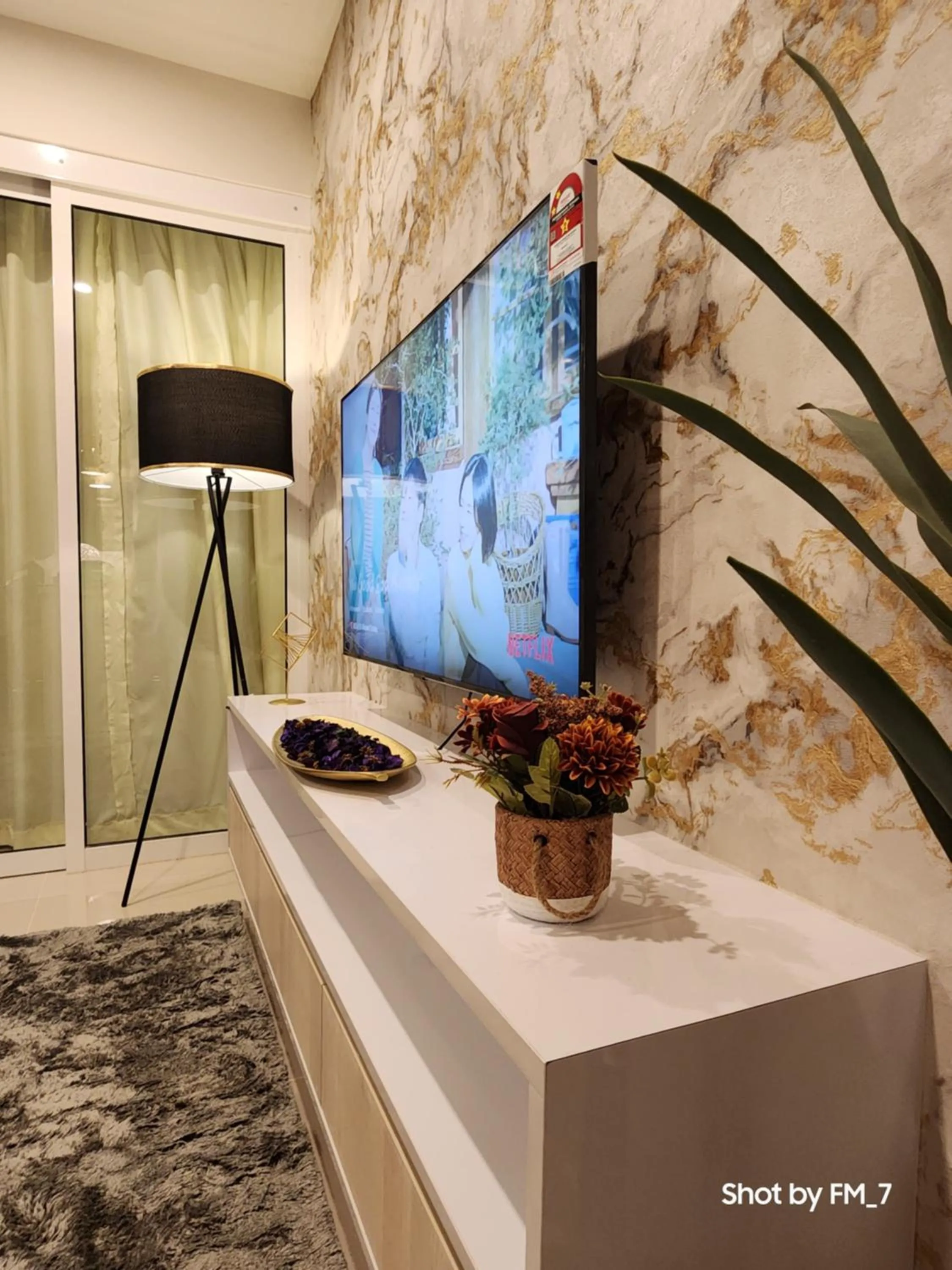 Seaview Luxury Suites at The Shore Kota Kinabalu