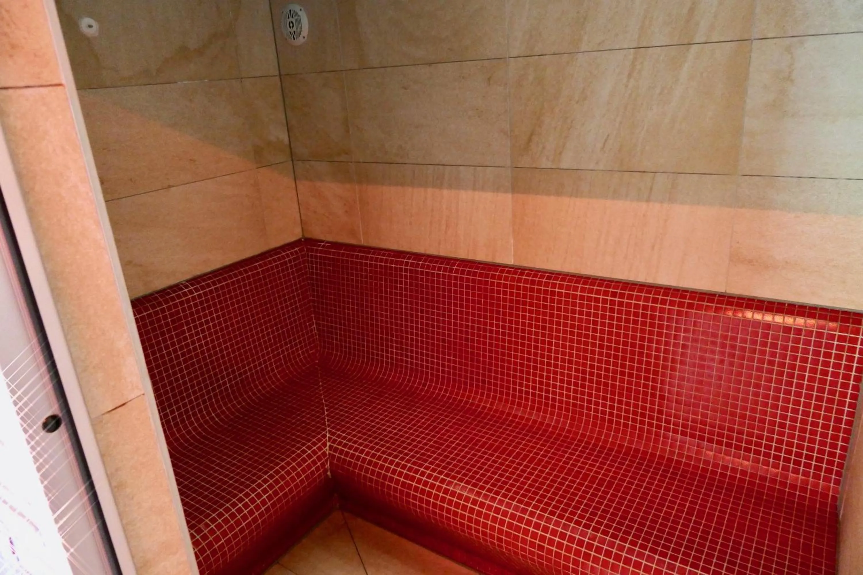 Steam room in Dream Hotel