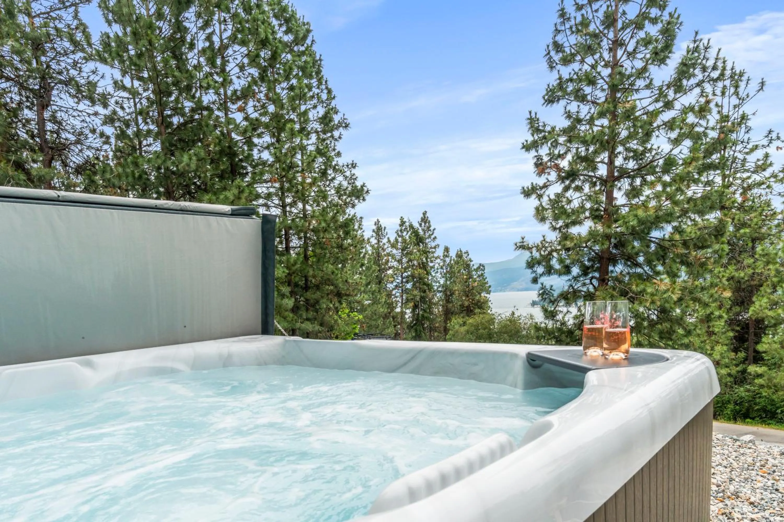 Hot Tub in Heaven's Haven