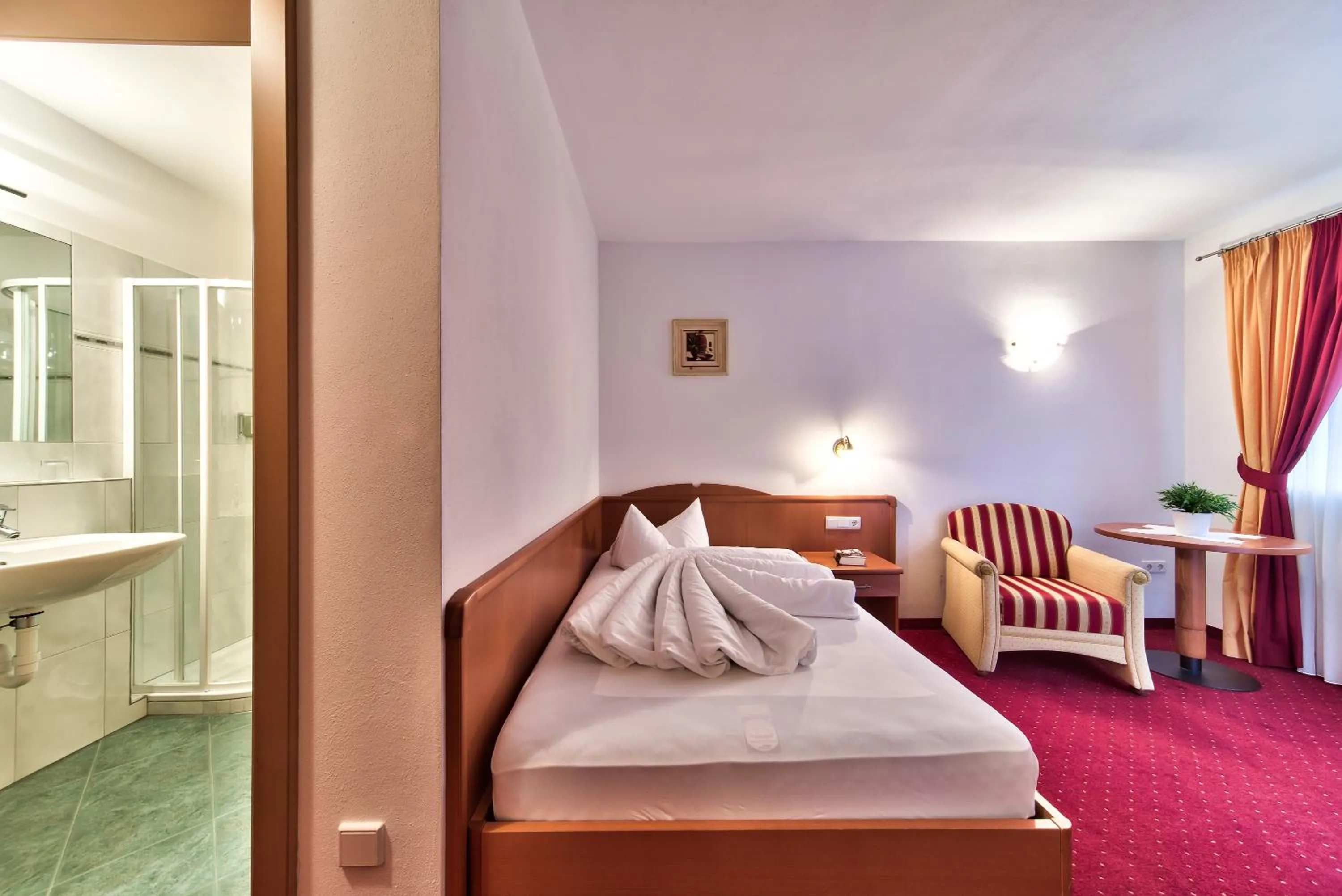 Bed in Hotel Garni Katnau