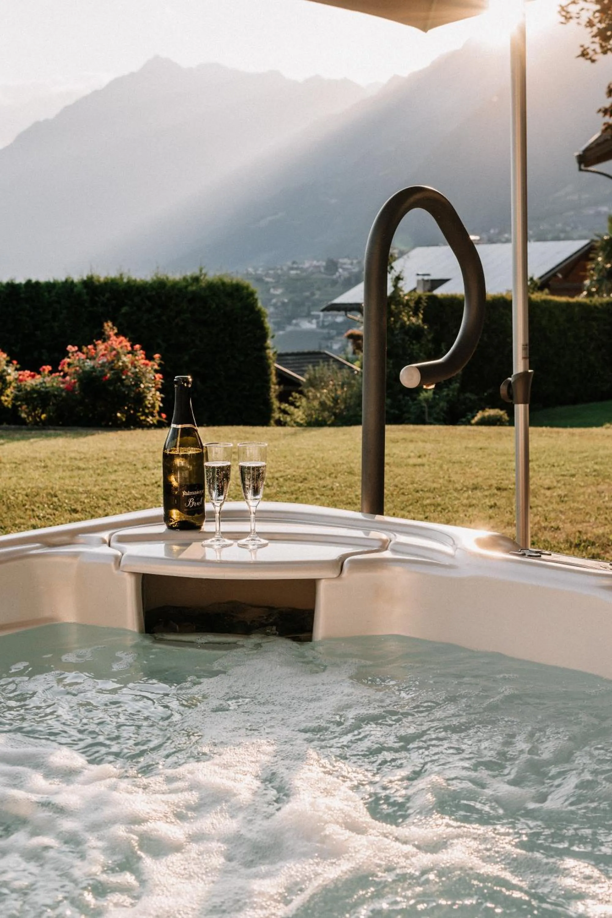 Hot Tub in Hotel Garni Katnau