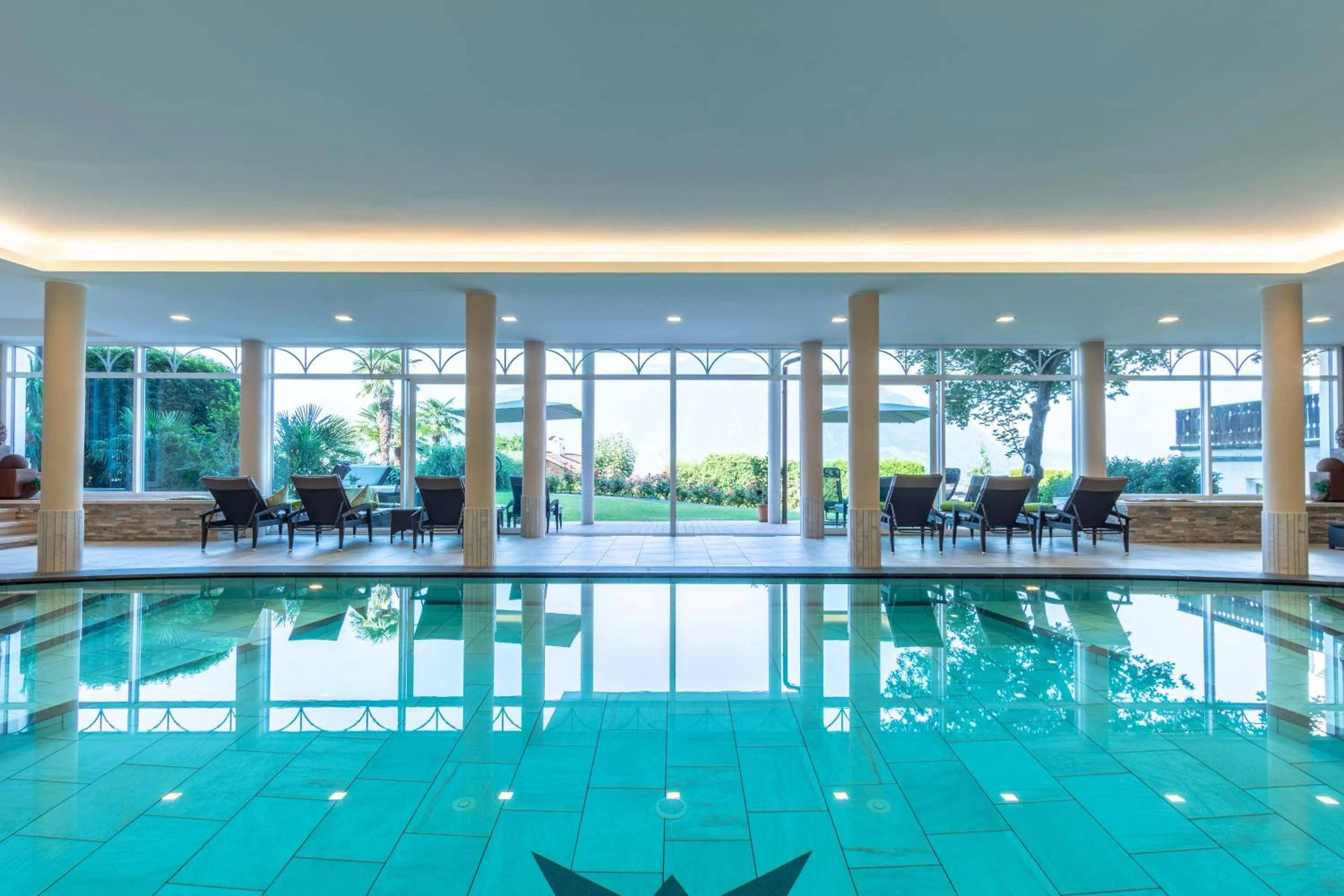 Swimming pool in Hotel Garni Katnau