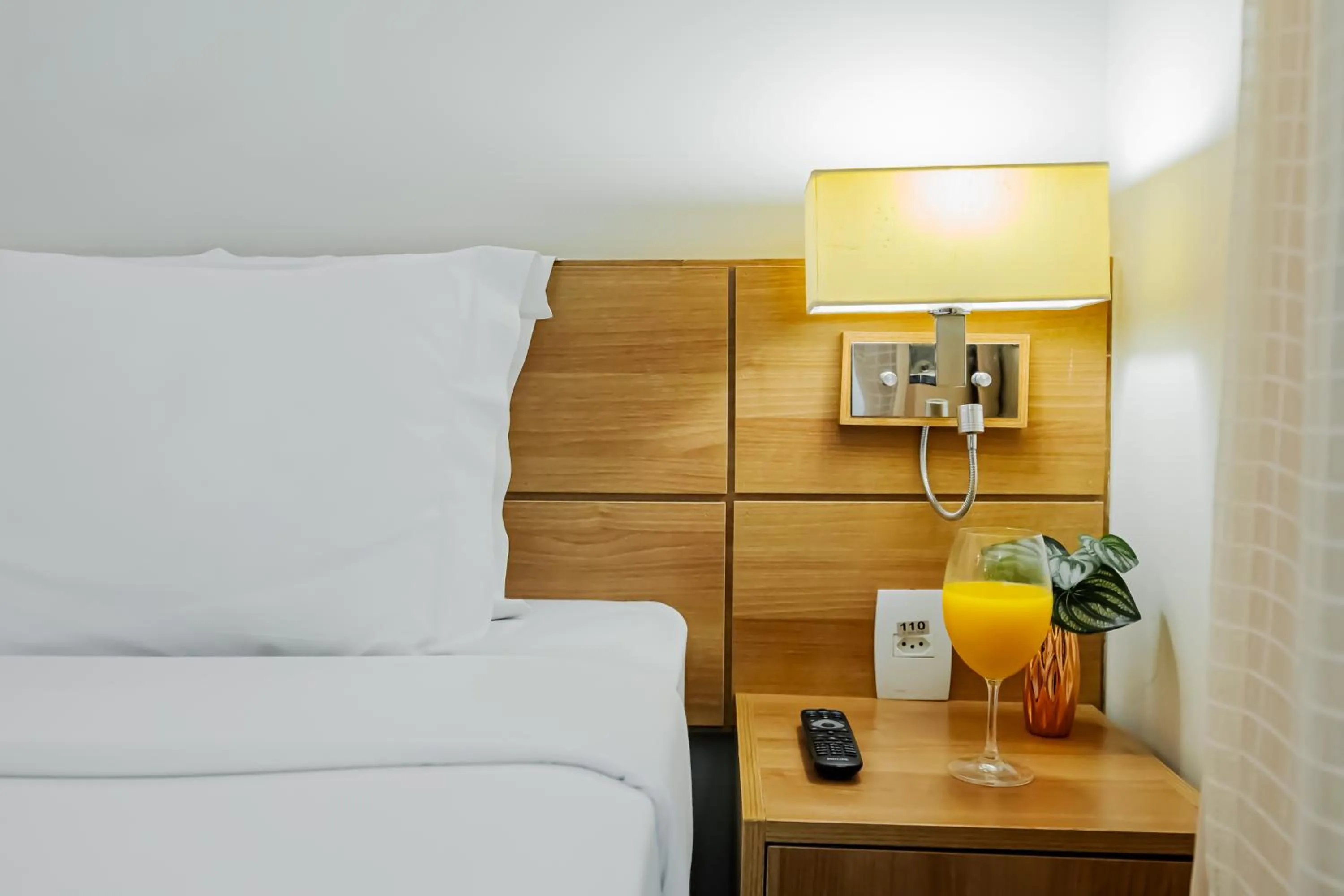 Bedroom, Bed in Intercity Vinhedo