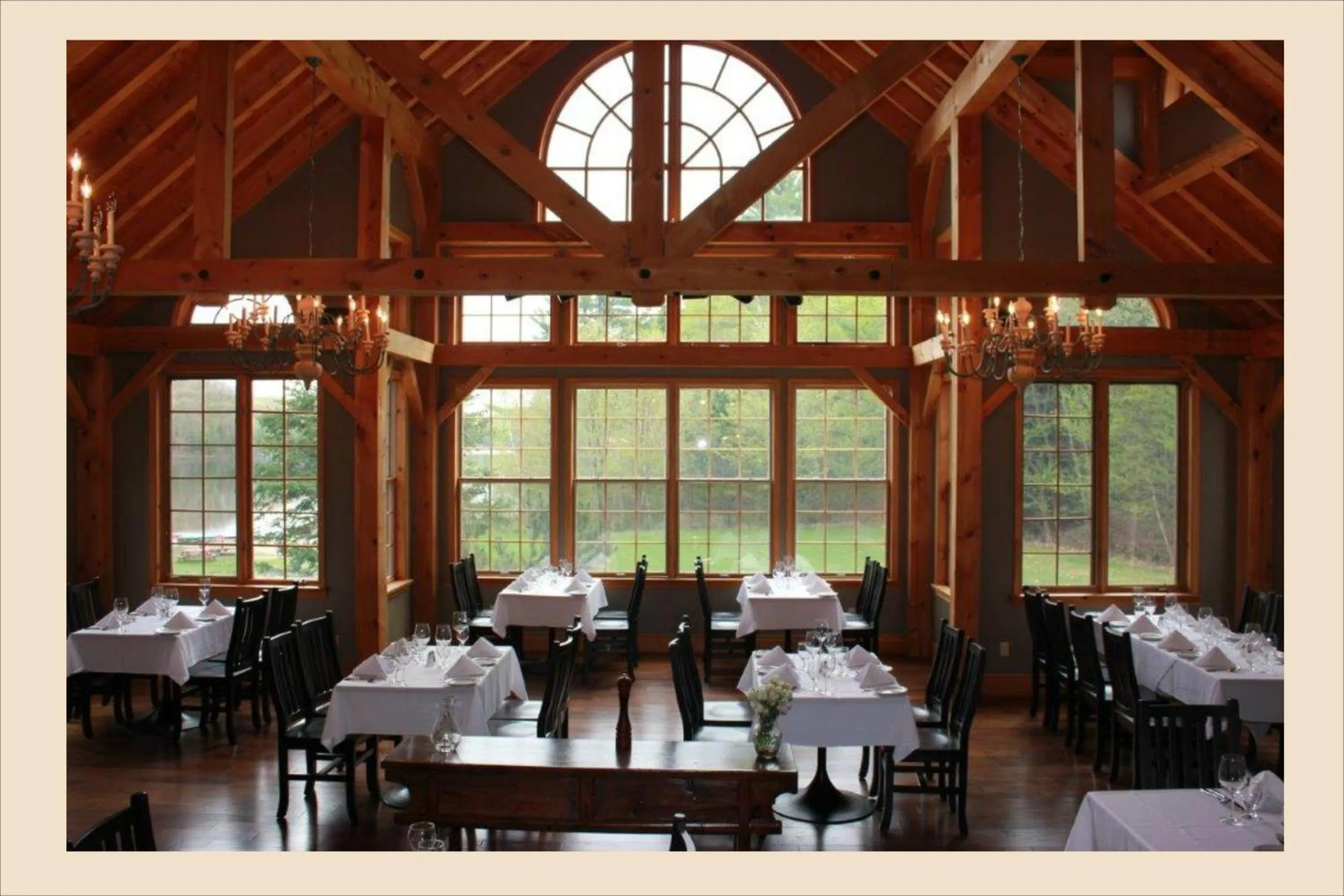 Restaurant/places to eat in Trillium Resort & Spa