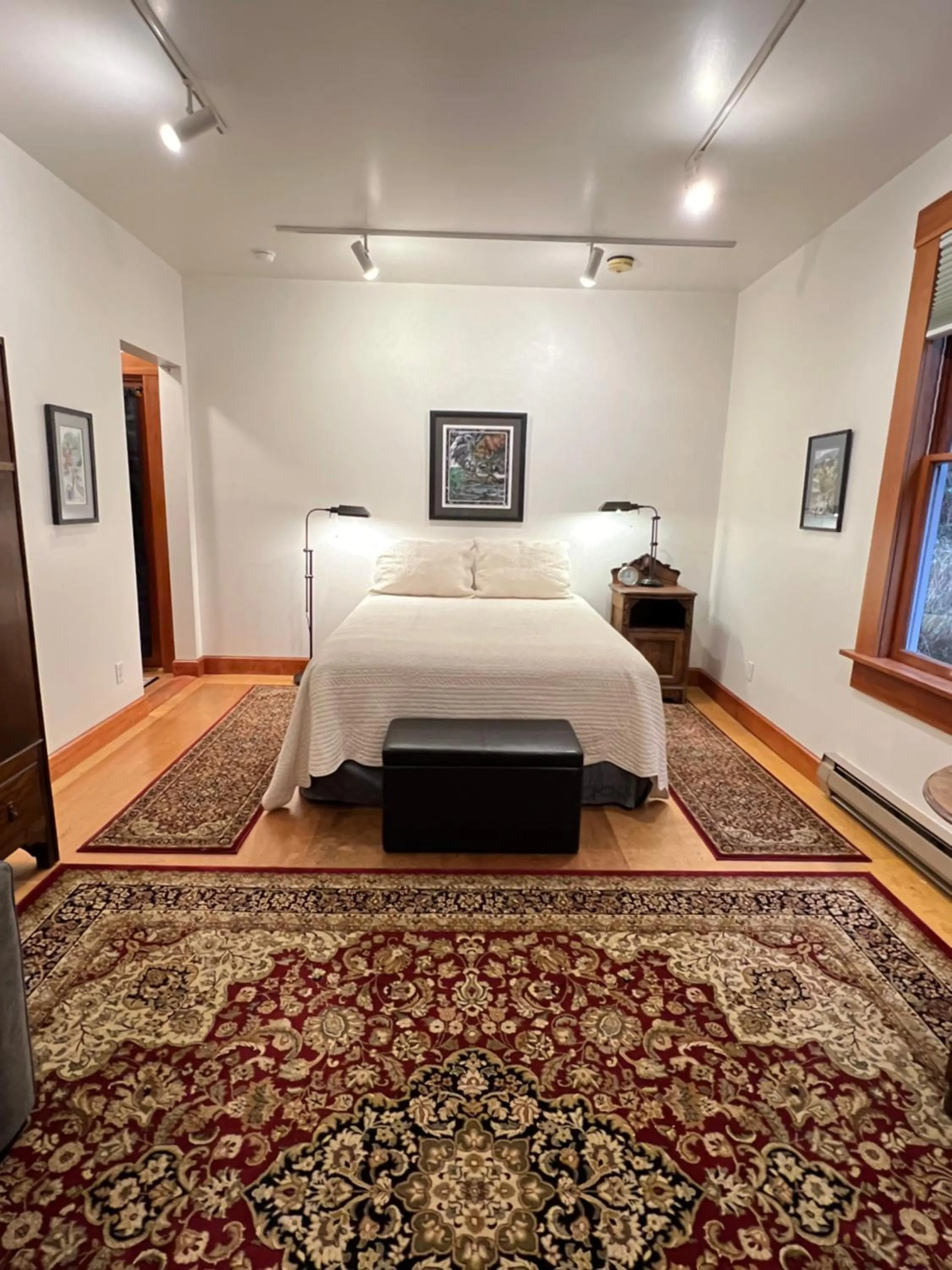 Bed in Inn At Creek Street