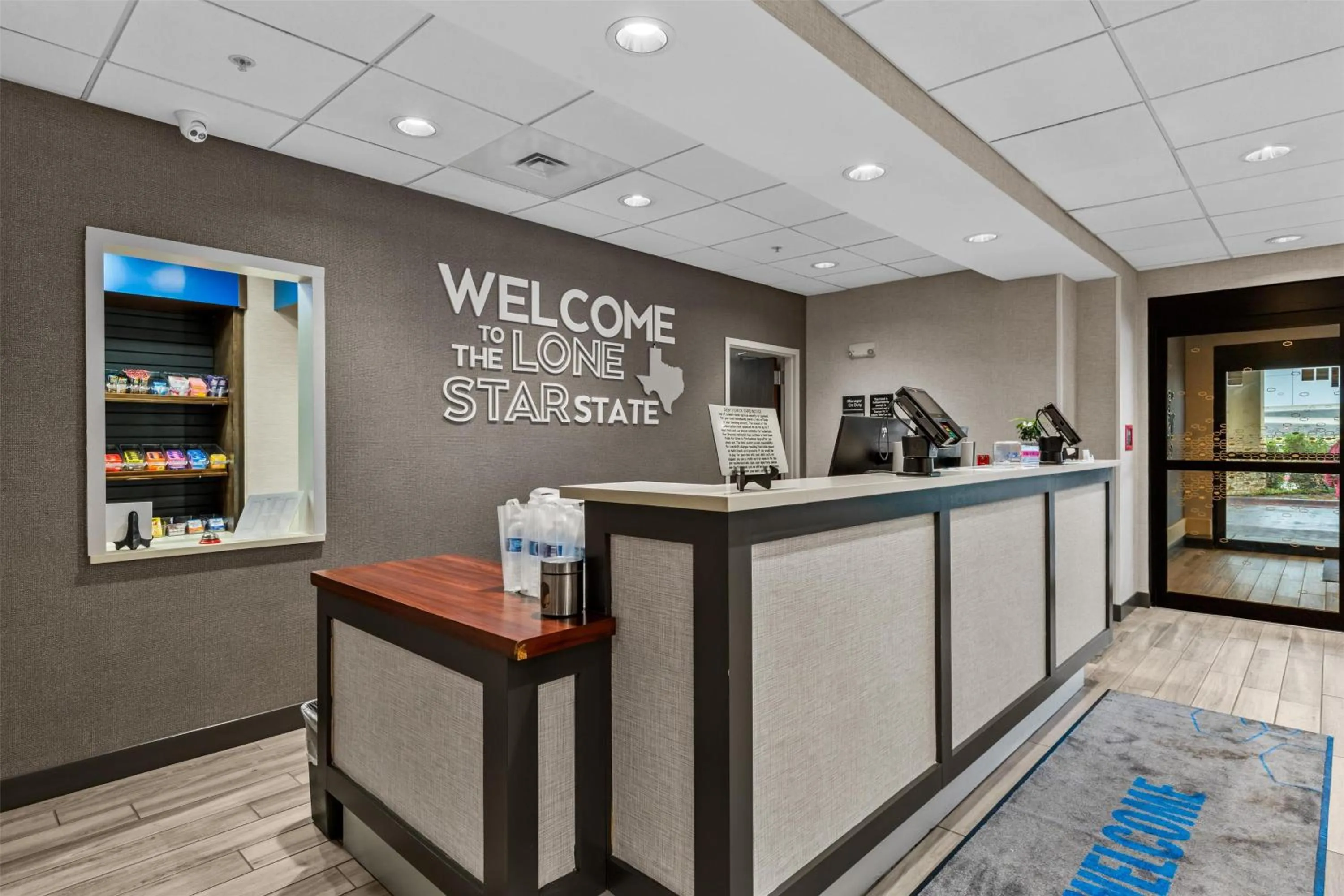 Lobby or reception in Hampton Inn Temple