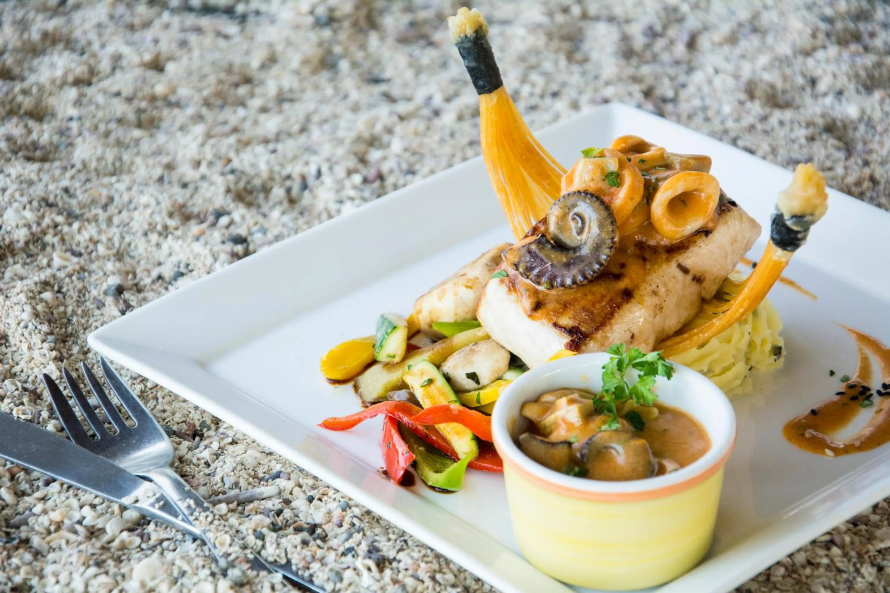 Restaurant/places to eat in Hotel Solymar