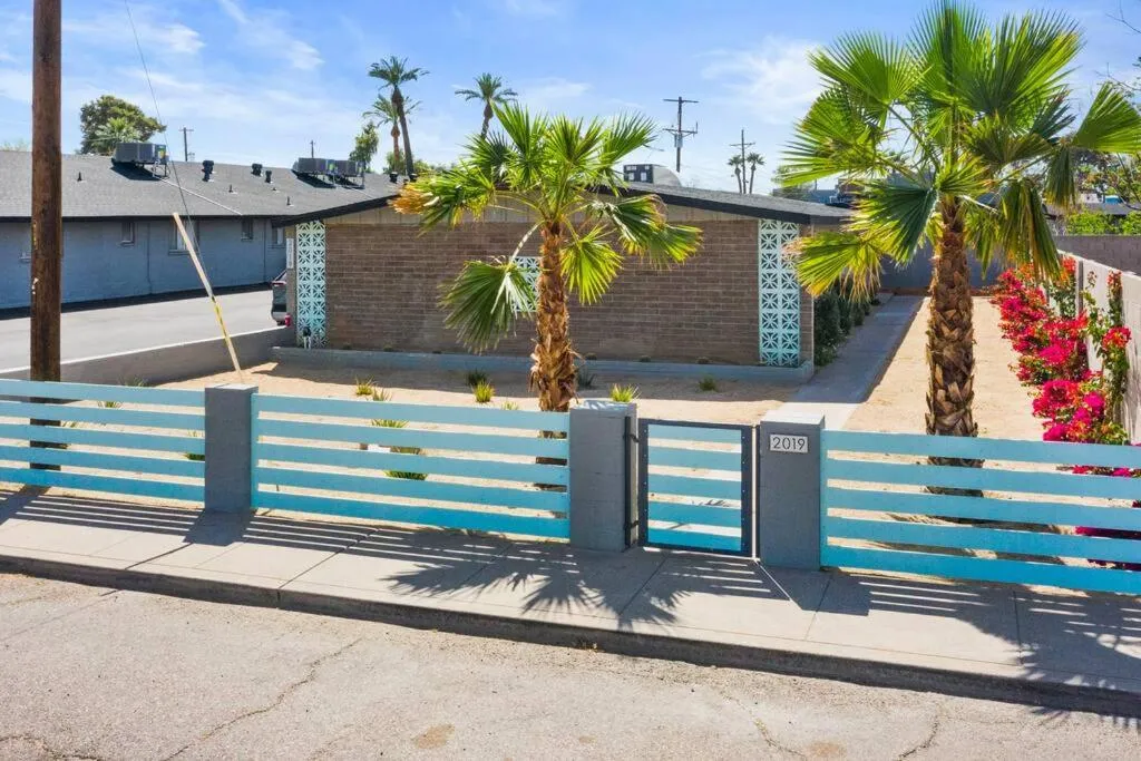 Contemporary Condo in Central Biltmore