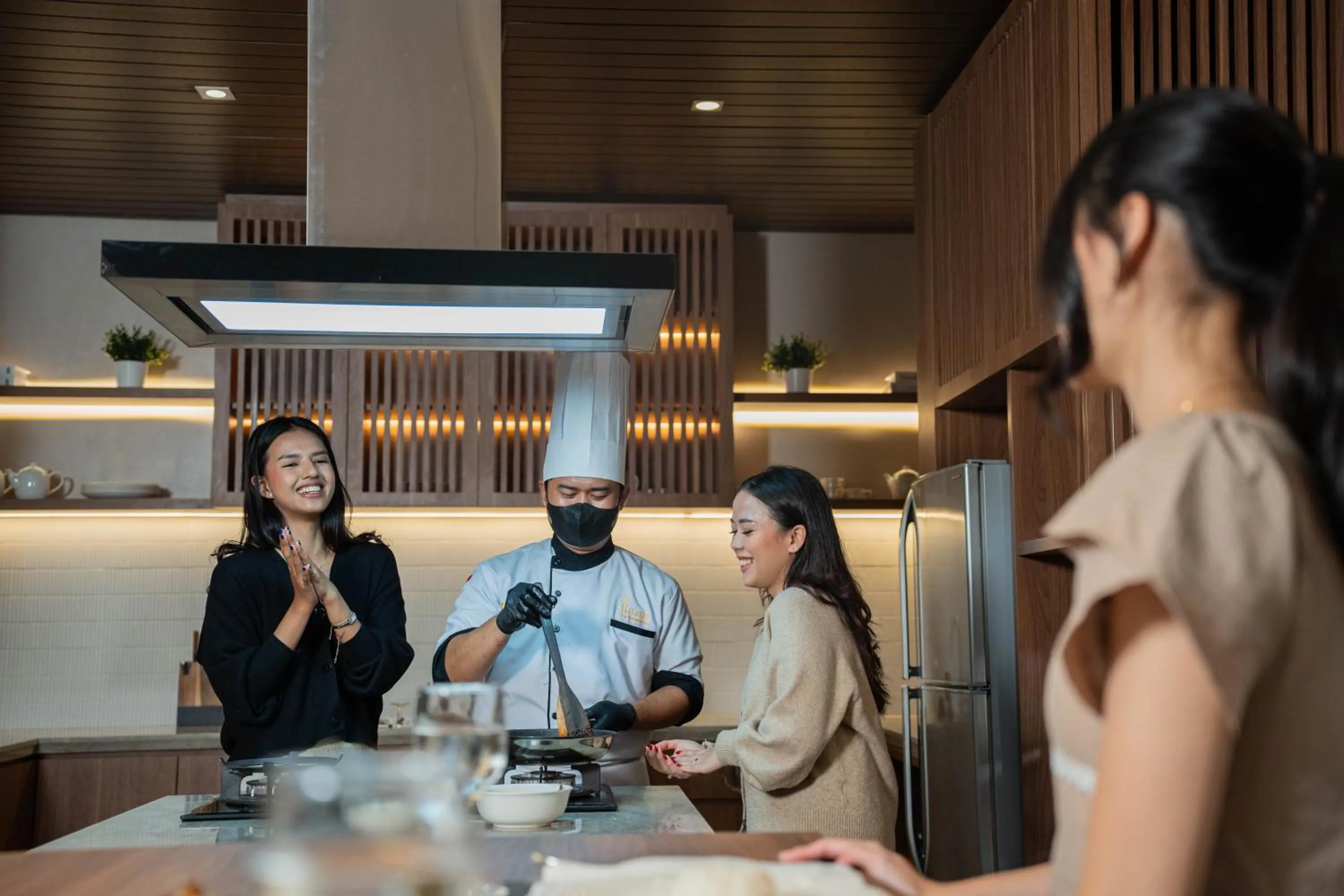 Restaurant/places to eat in Plataran Puncak Residences