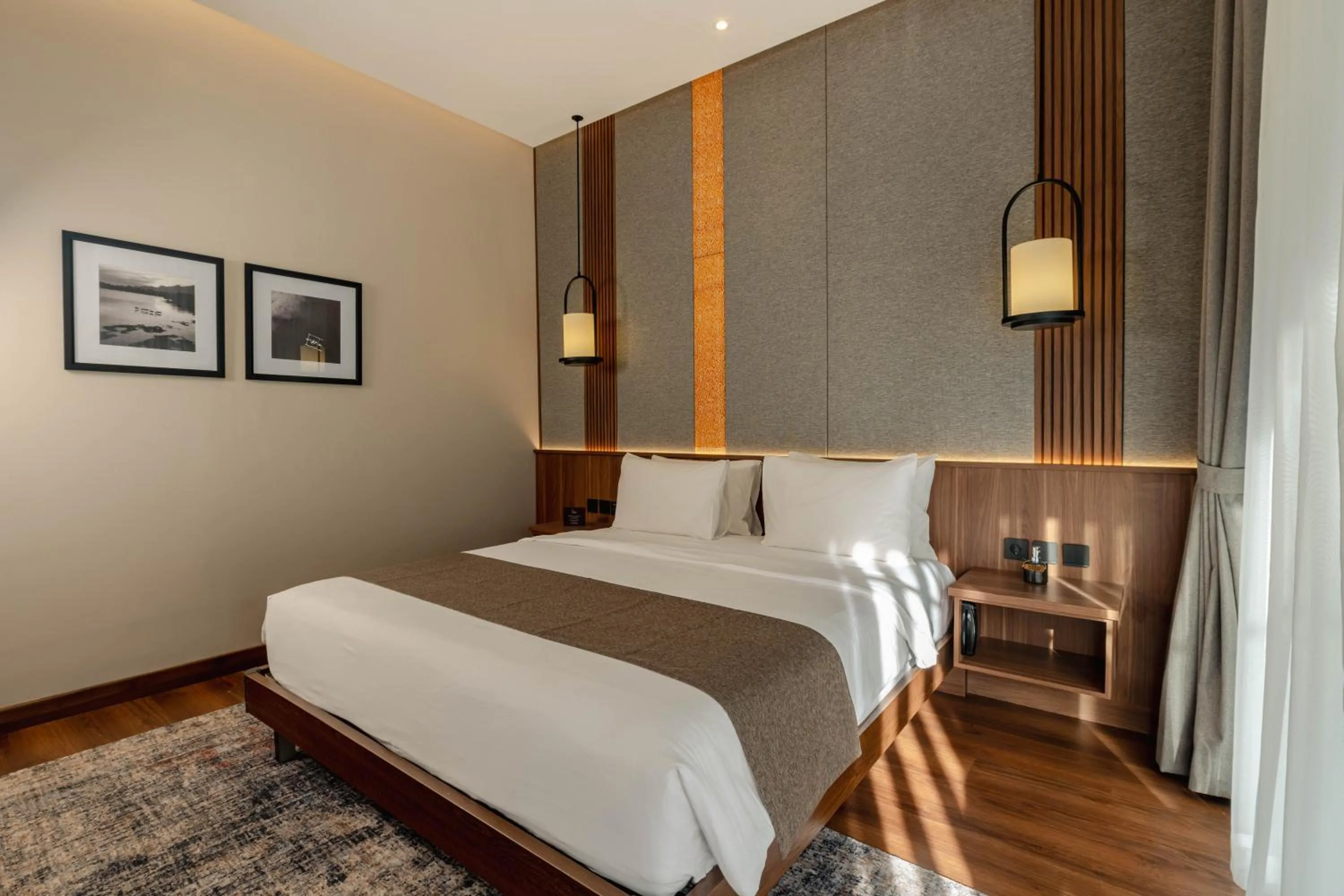 Bedroom, Bed in Plataran Puncak Residences